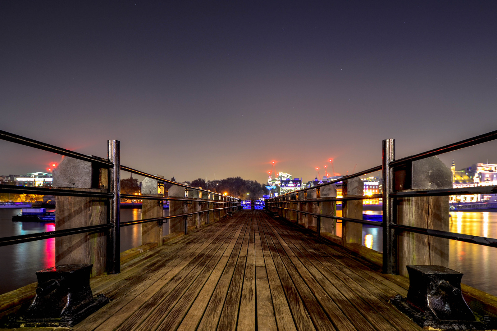 krajina, světla, Londýn, pouliční osvětlení, západ slunce, město, panoráma města, noc, voda, odraz, nebe, silnice, panoráma, večer, ráno, most, řeka, město, Nikon, molo, Dálnice, soumrak, doprava, metropole, molo, světlo, longexposure, strom, centrum, odrazy, osvětlení, dřevěný, D3100, dráha, mezník, nikond3100, Temže, urban area, Metropolitní oblast, veřejná doprava, londonnight, danielcoyle, řeka Temže, londonskyline, oxo, Oxotower