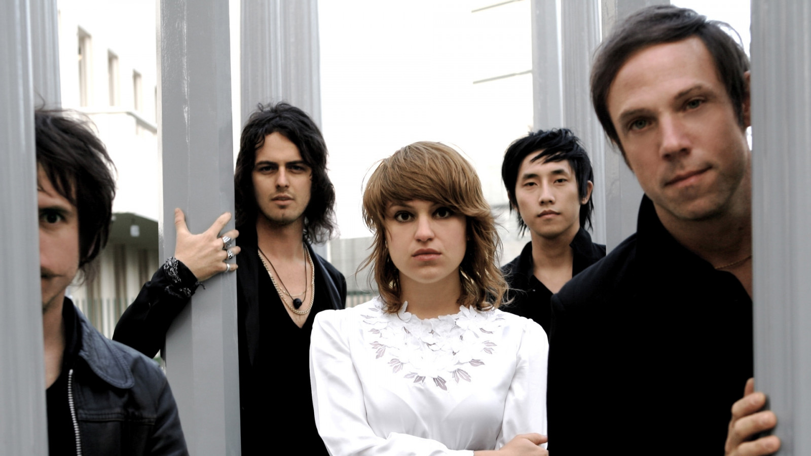 kapela, dívka, dívej se, tváře, prominent, kancelářský pracovník, vztahy s veřejností, Toxická událost ve vzduchu