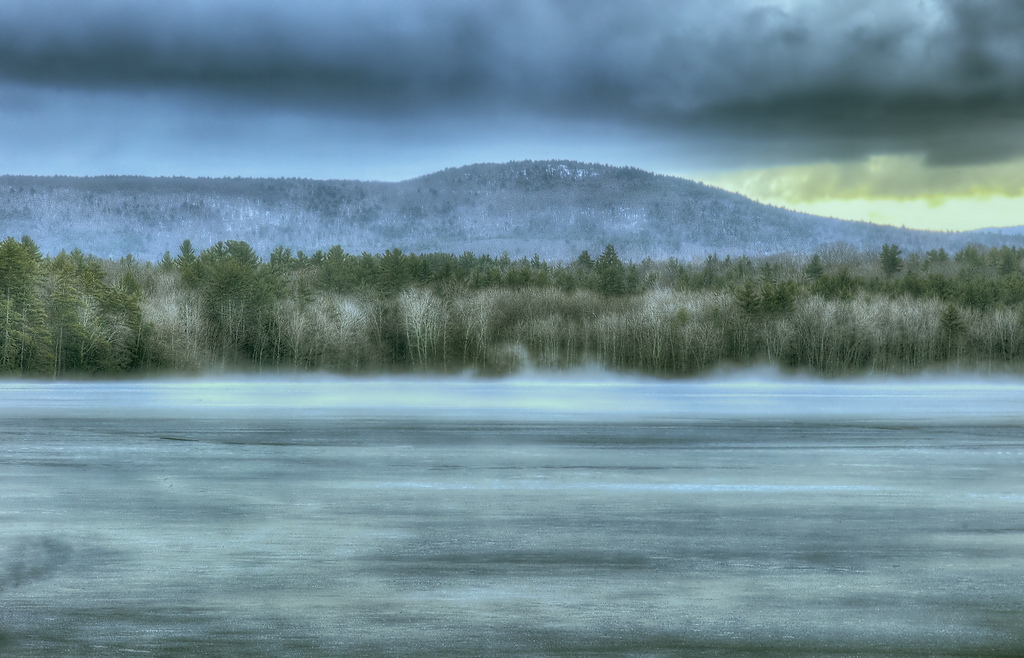 landskab, Skov, hav, bakke, sø, vand, natur, kyst, afspejling, himmel, is, morgen, tåge, flod, HDR, ødemark, vådområde, Sky, træ, bjerg, vejr, daggry, plante, udendørs, bølge, uden for, marsk, loch, tø, levested, naturligt miljø, atmosfærisk fænomen, krop af vand