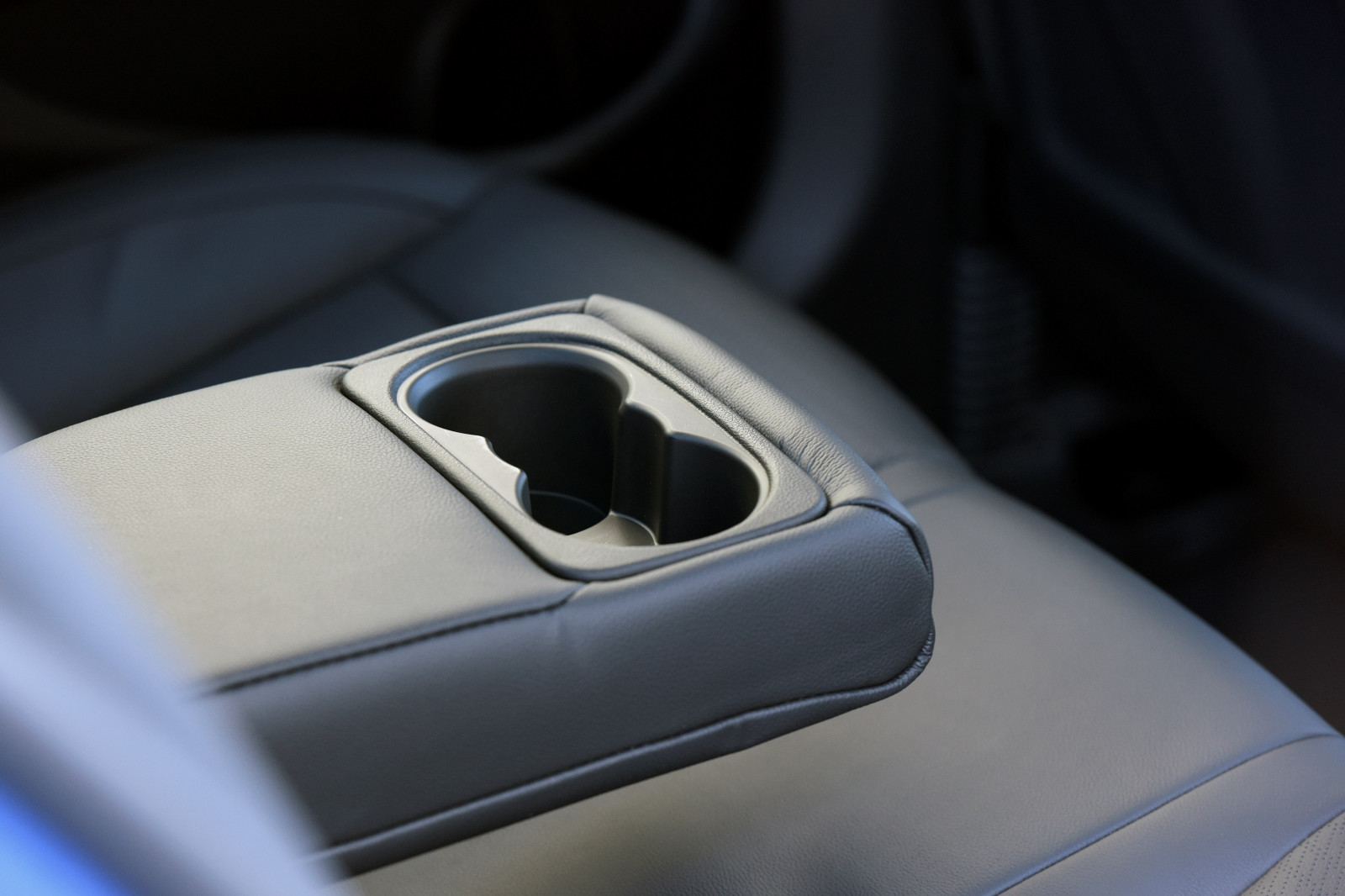 auto, BMW, veicolo, Hyundai, volante, Berlina, netcarshow, netcar, immagini di auto, auto foto, 2017, Elantra berlina, ruota, veicoli terrestri, design automobilistico, esterno automobilistico, marca di automobile, veicolo di lusso, auto di famiglia, auto esecutivo, Sport Utility Vehicle