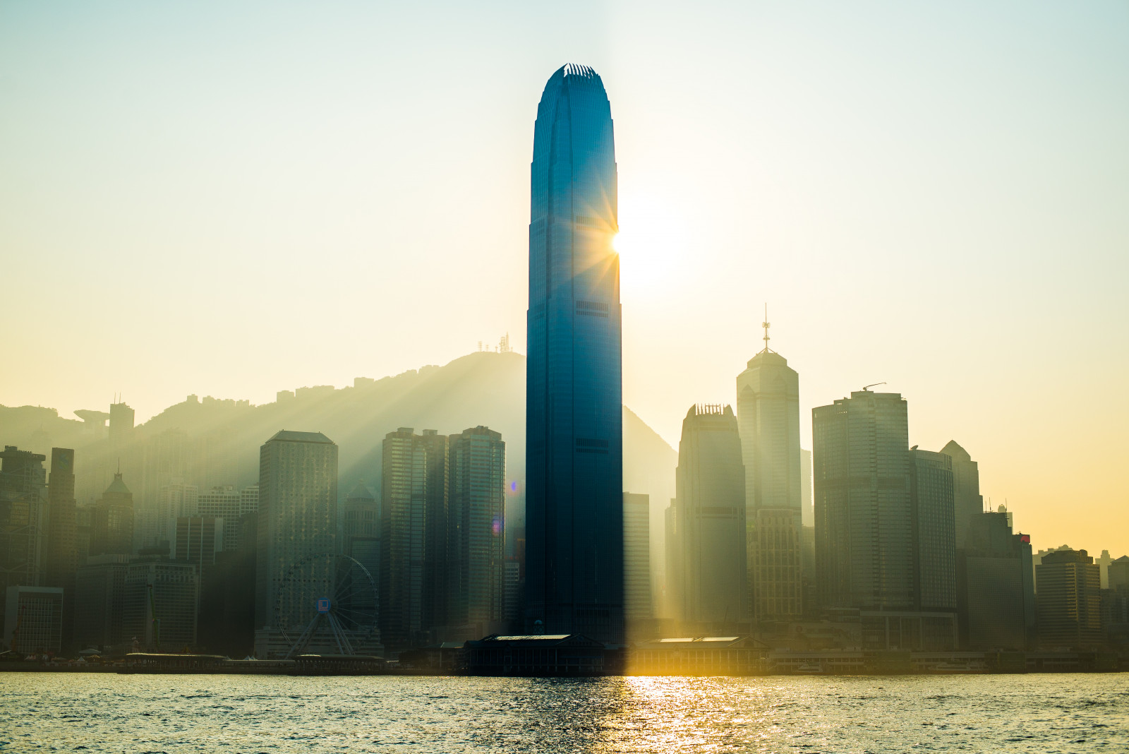 slunečnímu záření, západ slunce, moře, město, panoráma města, architektura, Čína, voda, budova, odraz, nebe, panoráma, mrakodrap, večer, ráno, věž, slunce, horizont, svět, objektiv, metropole, UMĚNÍ, NIKKOR, oceán, hongkong, během dne, Metropolitní oblast, panelový dům, IFC, Expourejte