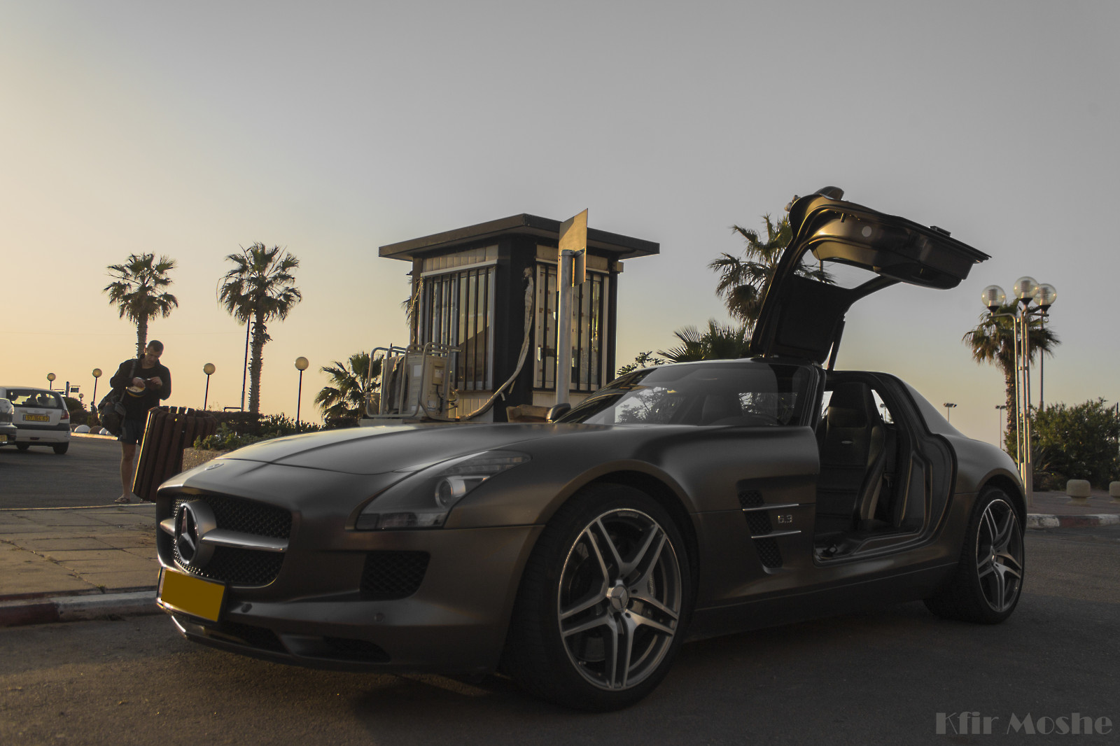 Photoshop, dyr, solnedgang, hav, bil, køretøj, fotografering, superbiler, kamera, Tyskland, Mercedes Benz, Canon, Israel, sportsvogn, champagne, Rå, redigere, ingeniørarbejde, Mercedes Benz SLS AMG, ydeevne bil, motor, 2014, AMG, Benz, flickr, Foto, hjul, farve, biler, måge, V8, spotte, hyper, superbil, hurtig, vinge, mercedes, eos, 1855, CS6, Mercedes-Benz, liter, worldcars, gullwing, photostream, 1100D, sls, len, Moshe, Kfir, kfirm99, mat, 63, 63L, sls63, jord køretøj, bildesign, bil make, luksus køretøj, mercedes SLR McLaren