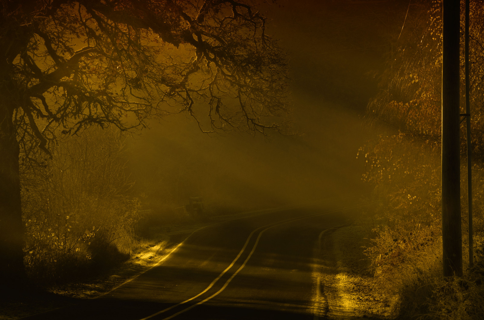 Wallpaper : road, sunlight, fog, 1001nights, beams, lightrays