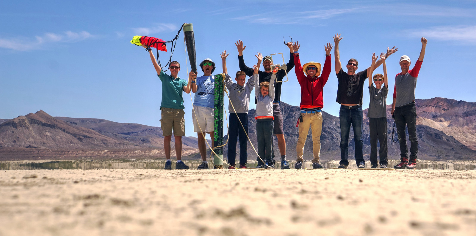 blackrockdesert, poušť, Nevada, raketa, Rocketlaunch, Highpowerrocket, Aeropac, Mudroc, HDR, 1XP, Drsný, nex6, sel55210, Photomatix, fav100, venkovní, Hurá, Hurá, lidé, skupina, playa, euforie, lakebed, qualityhdr, qualityhdrphotography