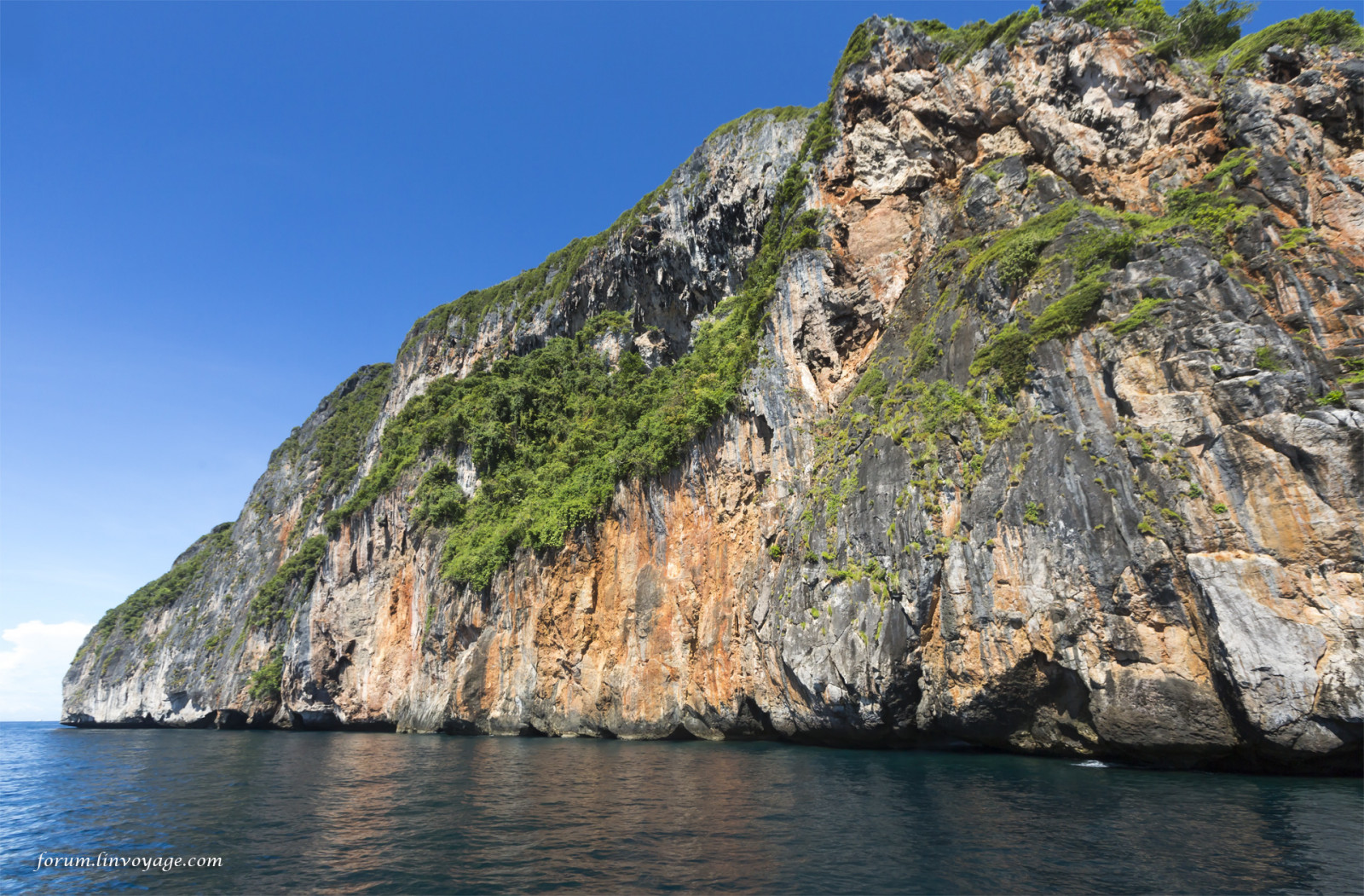 loď, moře, záliv, Skála, vozidlo, pobřeží, útes, ostrov, fjord, pelerína, jachta, Thajsko, kapitán, Formace, Terén, hora, venkovní, oceán, zátoka, ostrůvek, phuketian, plachta, Phiphi, phuketphotographernet, forumlinvoyagecom, httpforumlinvoyagecom, fí, geologie, landform, geografický rys, zásobník