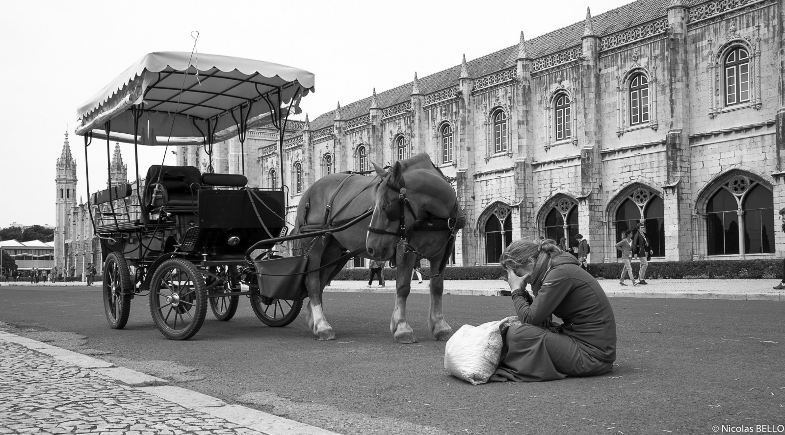 Wallpaper people, women, city, street, urban, vehicle, history, Sony