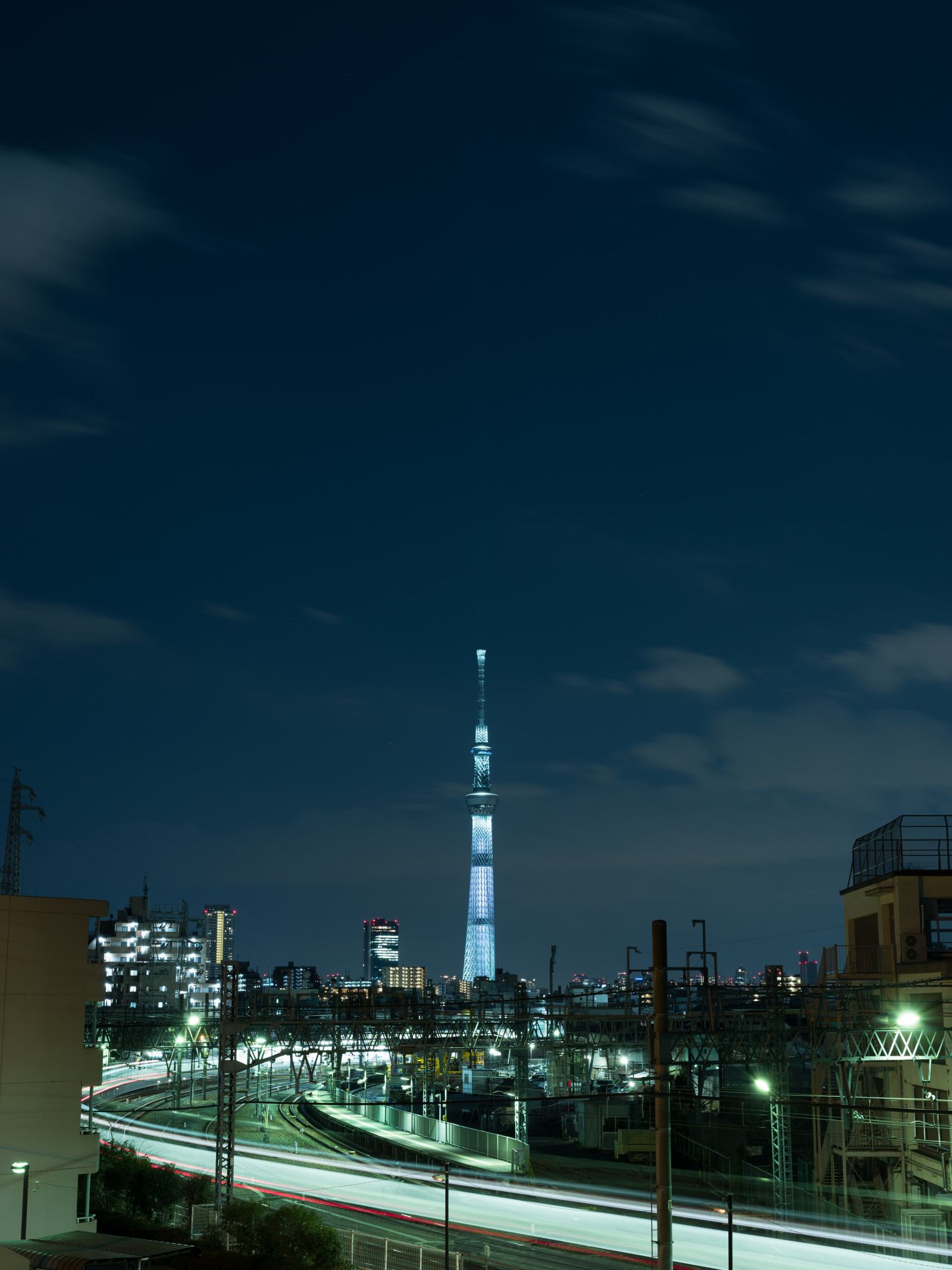 Japan, gadebelysning, by, bybilledet, nat, arkitektur, afspejling, himmel, skyline, skyskraber, aften, tårn, horisont, skumring, Tokyo, Fujifilm, Jp, Skytree, Sky, downtown, vejr, daggry, belyst, belysning, belysning, fuji, mørke, Fujinon, gf, gf63mm, gf63mmf28rwr, GFX, gfx50s, milepæl, Tokyo Skytree, Kanegafuchi, whitelighting, byområde, atmosfære af jord, menneskelig bosættelse