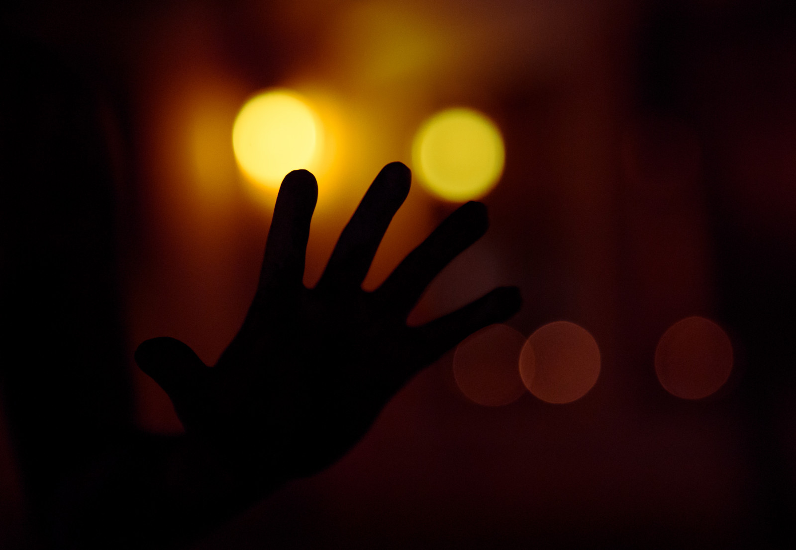 nightphotography, rød, orange, sløring, silhuet, gul, nat, Canon, hånd, bokeh, iso, fullframe, highiso, 6d, sunsethouse, canon6d, 6dnight