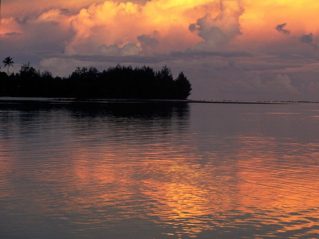 luz de sol, puesta de sol, mar, lago, naturaleza, reflexión, cielo, amanecer, noche, Mañana, río, Sol, horizonte, oscuridad, nube, amanecer, depósito, 1024x768 px, lago, Fenómeno atmosférico, resplandor crepuscular
