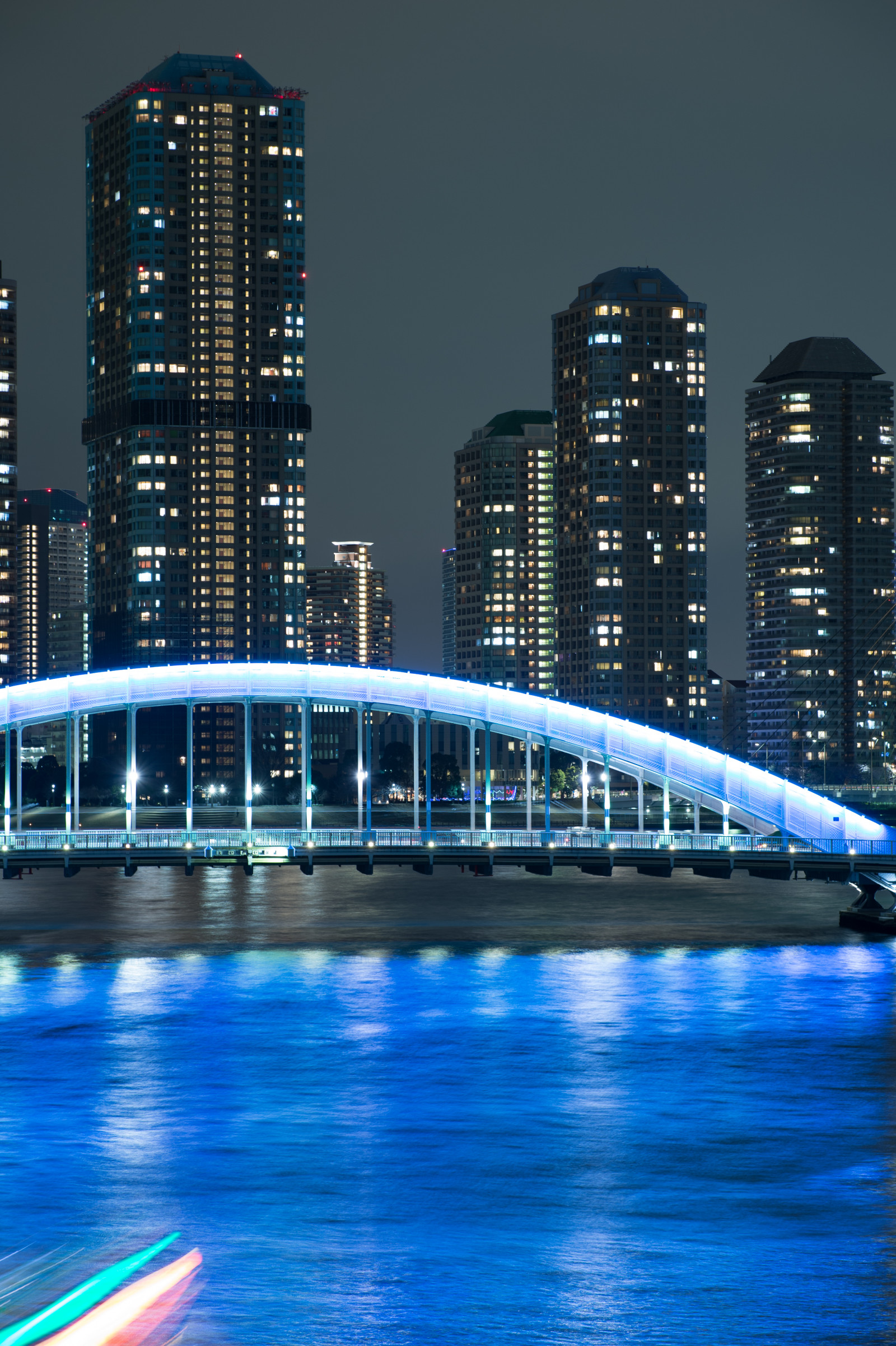 Japonsko, město, panoráma města, noc, architektura, odraz, vozidlo, panoráma, mrakodrap, večer, věž, most, horizont, Nikon, dok, soumrak, metropole, Tokio, jp, Skytree, Marina, centrum, NIKKOR, osvětlené, osvětlení, iki, mezník, Tokyo Sky Tree, afs105mmf14eed, afsnikkor105mmf14eed, df, eitaibridge, sumidagawaohashi, Metropolitní oblast, lidské osídlení, panelový dům