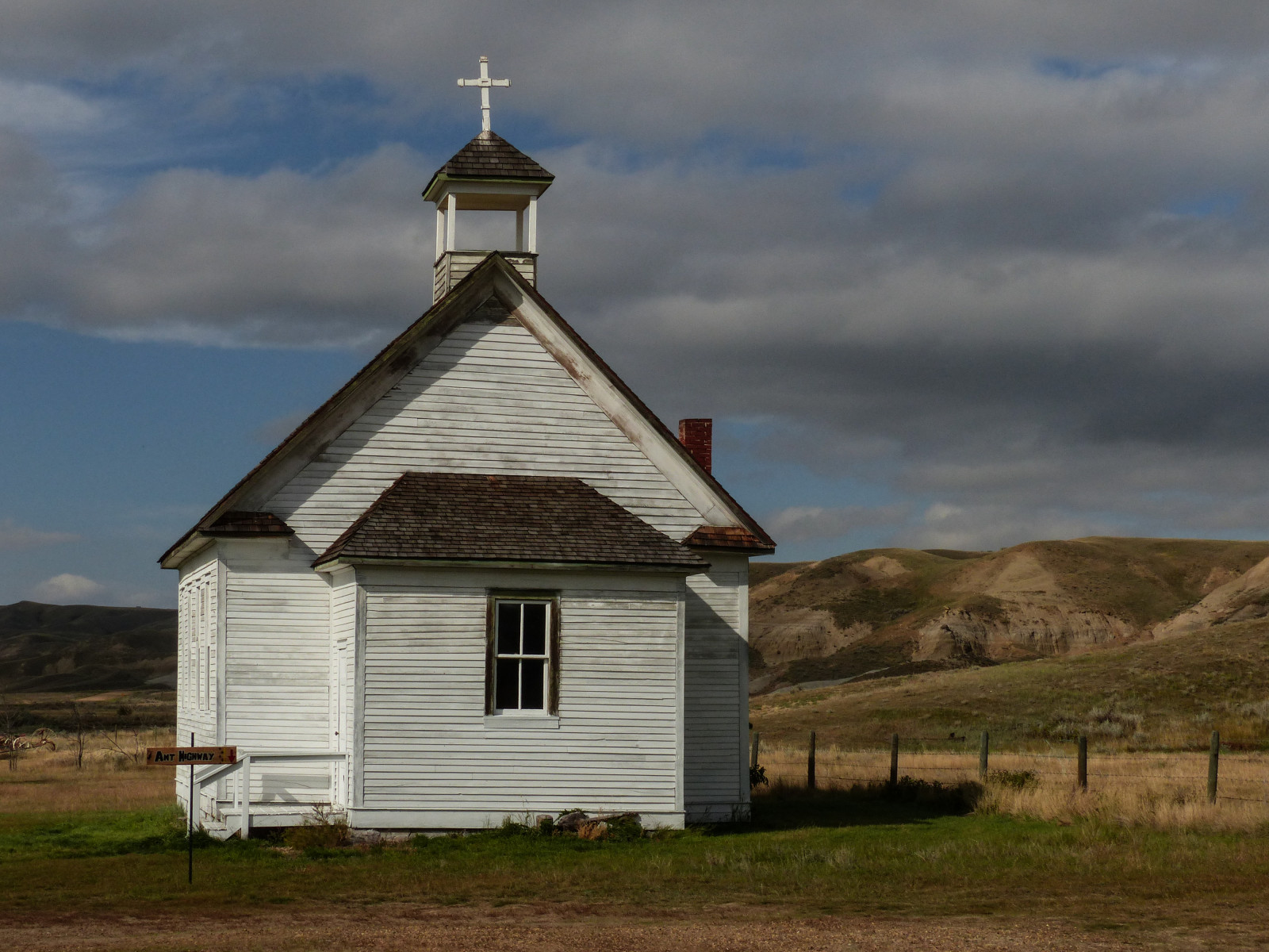 เก่า, ฤดูใบไม้ร่วง, ท้องฟ้า, แคนาดา, อาคาร, ตก, คริสตจักร, ธรรมชาติ, เมฆ, แนวนอน, โดโรธี, lumix, ไม้, ทัศนียภาพ, สำรวจ, อัลเบอร์ต้า, บูรณะ, catholicchurch, pointandshoot, Badlands, ง่าย, interestingness480, annkelliott, anneelliott, neardrumheller, fz200, neofcalgary, panasonicdmcfz200, nearghosttown, สำรวจ 2014october03