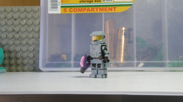 LEGO,Halo,2,3,grey,1