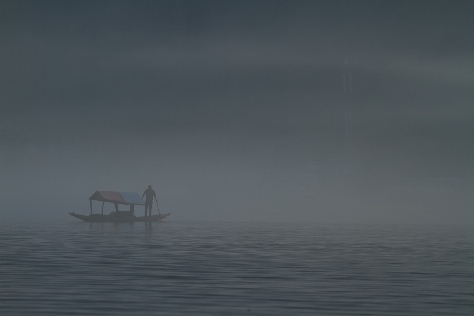 voda, horizont, uklidnit, mlha, moře, oceán, nebe, mlha, atmosféra, Atmosféra Země, mrak, jev, ráno, mořská vlna, jezero, vlna, coastal and oceanic landforms, kanál, vítr, jezero, opar