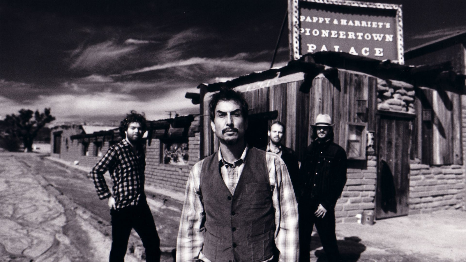 obří pískové, kapela, členové, nebe, Dům