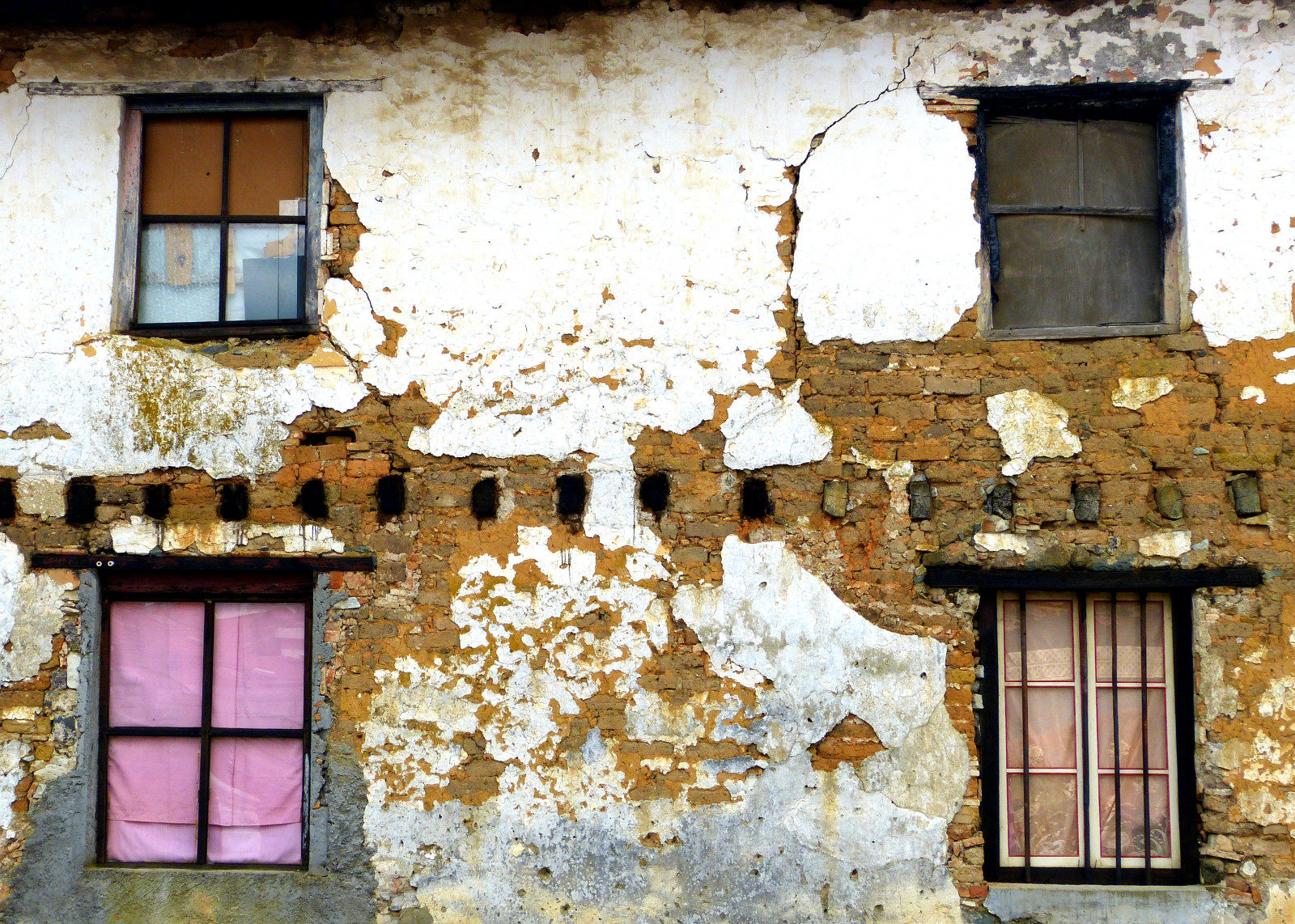 stěna, okno, Dům, fasáda, budova, kamenná zeď, dveře, nebe, balkón, oblouk