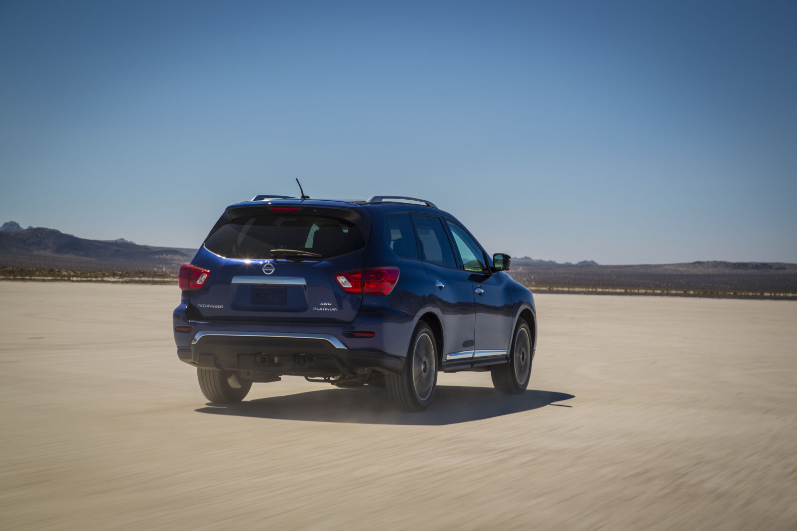 auto, BMW, vozidlo, Nissan, Průkopník, Džíp, BMW X1, netcarshow, netcar, obrázky vozidel, photo auto, 2017, kolo, pozemní vozidla, automobilového designu, automobilový exteriér, automobil make, sportovní užitkové vozidlo