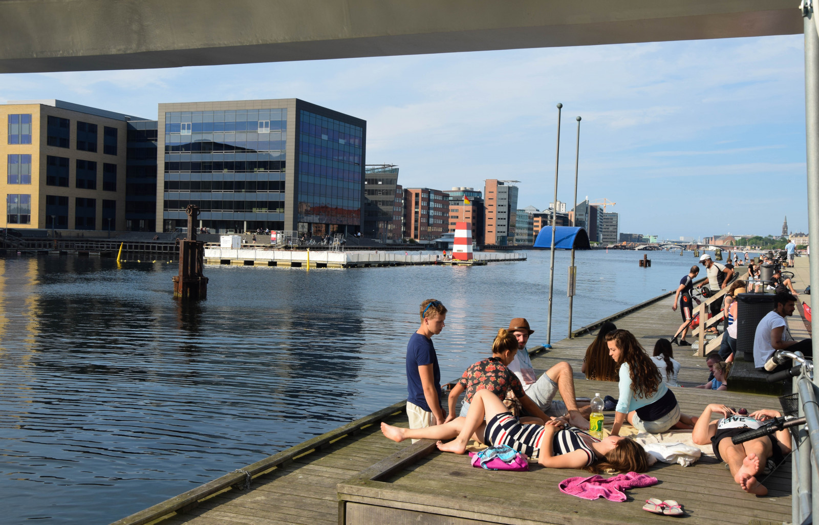 Hintergrundbilder Boot, Stadt, Wasser, Betrachtung, Himmel, Fahrzeug