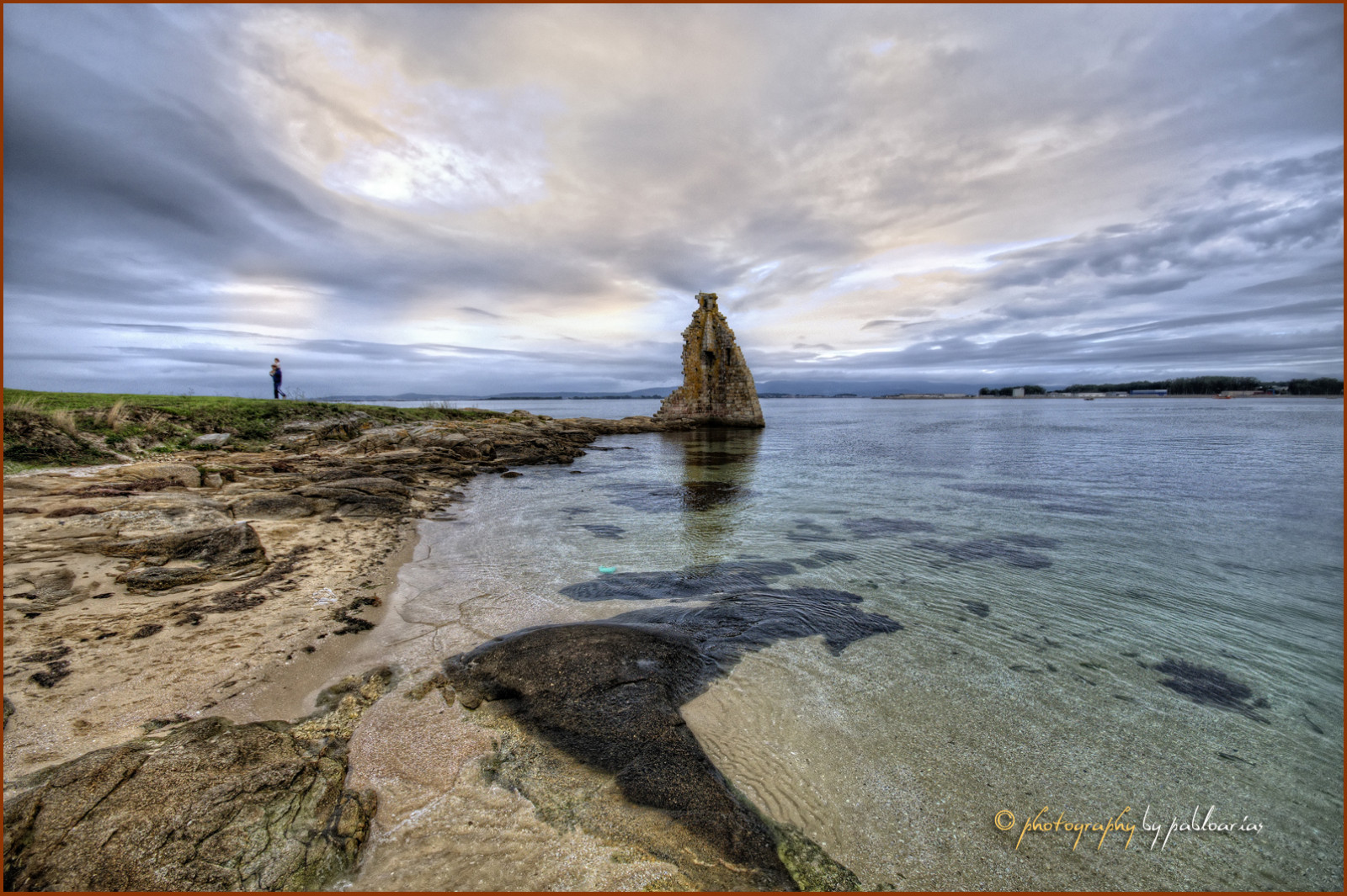 landskab, hav, Bugt, vand, klippe, natur, kyst, sand, himmel, strand, kyst, HDR, Spanien, horisont, Galicien, Sky, ocean, cielo, naturaleza, nubes, Mar, playa, agua, tidevand, nikond300, Photomatix, sigma1020, ol tusfotos, olequebonito, greatmanipulart, grouptripod, goldenvisions, pabloarias, Espana, meteorologisk fænomen, forager, Fjord, edificiosymonumentos, tagselvbord, Cambados, coastal and oceanic landforms