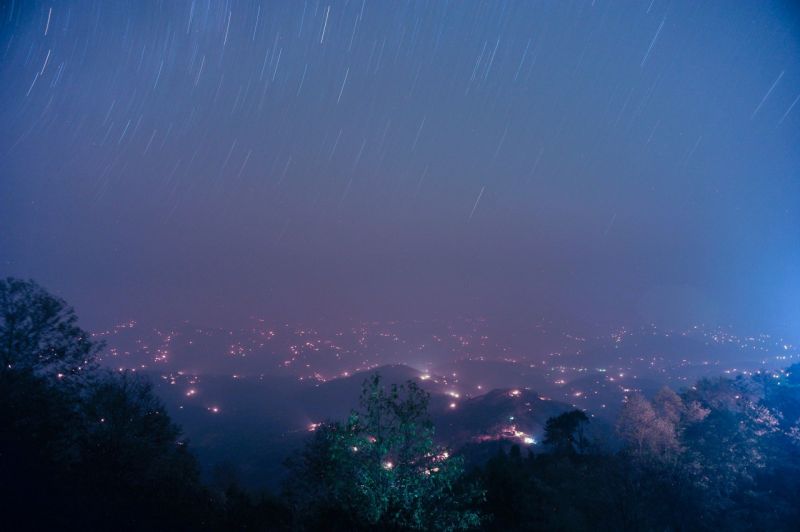 město, panoráma města, noc, slunečnímu záření, světla, nebe