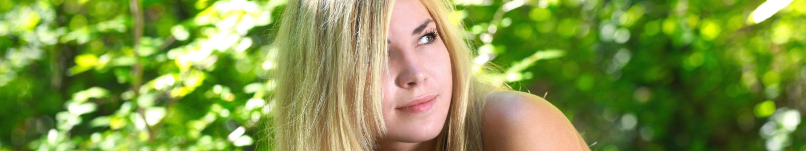 wallpaper-nude-blonde-triple-screen-metart-magazine-women