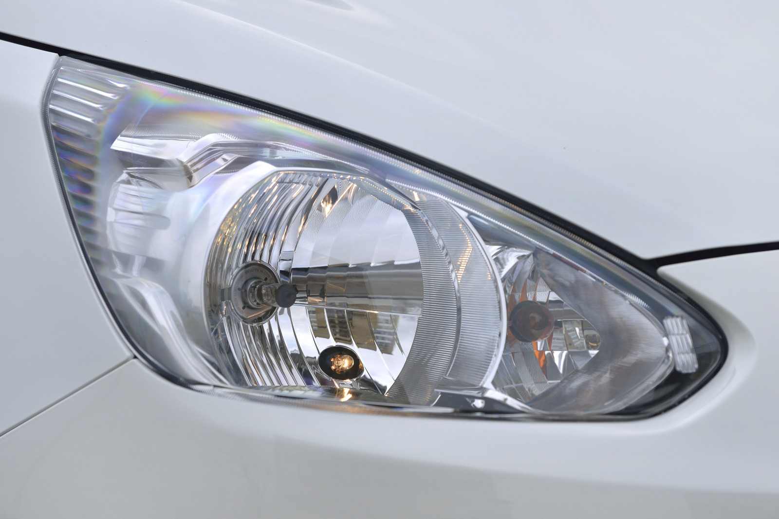 Araba, Araç, Mitsubishi, Netcarshow, Netcar, Araba resimleri, Araba fotoğrafı, 2014, Tekerlek, Mirage İngiltere versiyonu, Kara aracı, Otomotiv tasarımı, Otomotiv dış, Otomobil yapmak, Aile arabası, tampon, Şehir içi araba, Spor aracı, Subcompact araba, far, Supermini