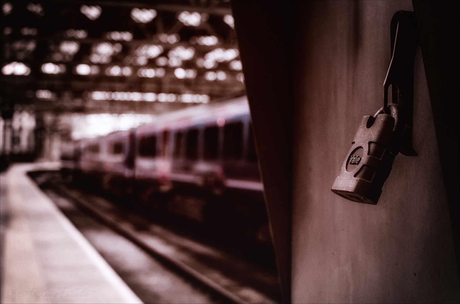 město, Spojené království, Okna, městský, vlak, krajina, Skotsko, město, fotografie, Nikon, metro, Spojené království, bokeh, zámek, Glasgow, stopy, obrázek, uvnitř, vlakové nádraží, yale, dSLR, bych, Alice v řetězech, tónování, splittone, leadinglines, D7000