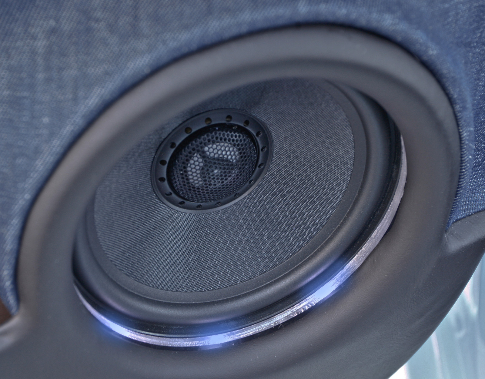 เทคโนโลยี, เสียง, 2013, พวงมาลัย, Kia, netcarshow, netcar, ภาพรถยนต์, ภาพรถ, ล้อ, Antenna Soul, ขอบ, อุปกรณ์เครื่องเสียง, อุปกรณ์อิเล็กทรอนิกส์, ลำโพง, ซับวูฟเฟอร์