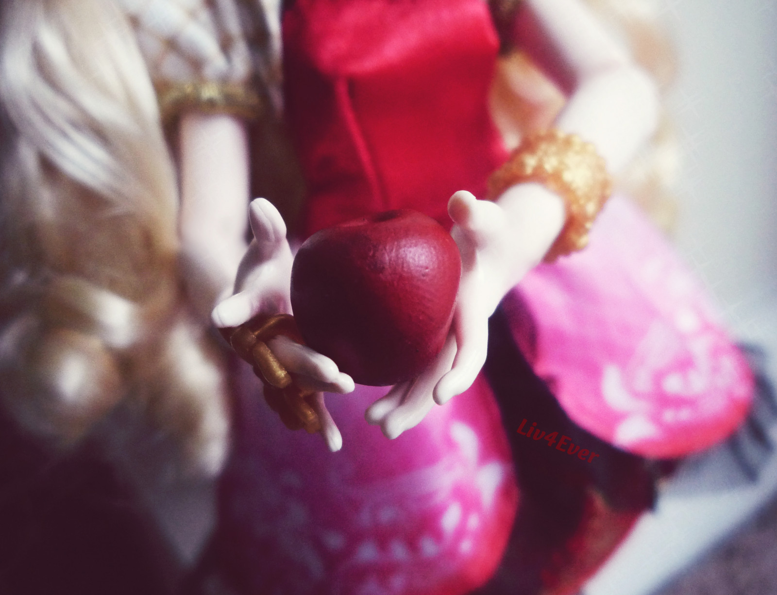 bianca, la neve, libri, EA, Bambola, lolita, magenta, Mela, alto, carina, storie, dopo, petalo, fiaba, mostro, avvicinamento, fotografia macro, figlia, everafterhigh, ipiccy, mai, eah