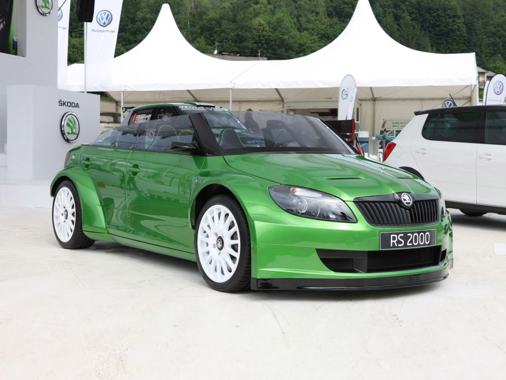 auto, BMW, veicolo, auto sportiva, 2013, coupe, Convertibile, Berlina, Skoda, netcarshow, netcar, immagini di auto, auto foto, ruota, concept RS 2000, veicoli terrestri, design automobilistico, esterno automobilistico, marca di automobile, veicolo di lusso, paraurti, auto compatta, auto di lusso personali, auto esecutivo, vettura di medie dimensioni, BMW serie 6
