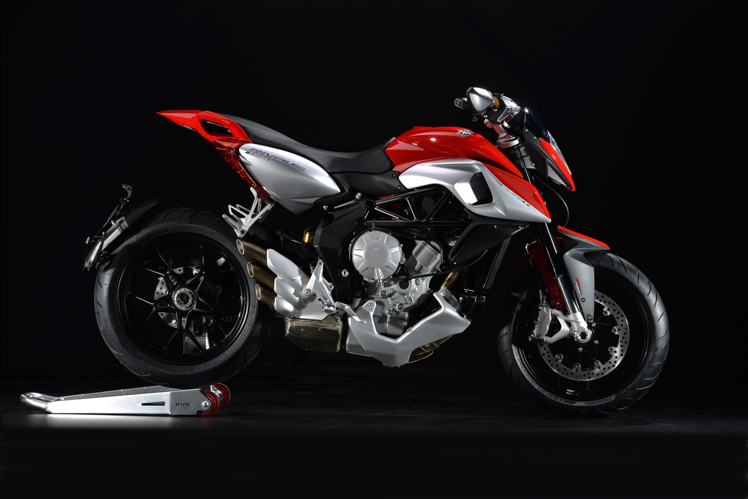bil, motorcykel, køretøj, Honda, væddeløb, MV Agusta, hjul, motorcykler, jord køretøj, bildesign, automotive exterior, bil make, superbike racing