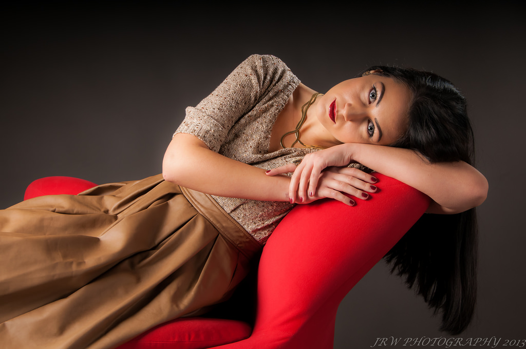 podzim, střih, sexy, punčochy, dívka, Krásná, dáma, póza, vlasy, Studio, světla, model, Birmingham, židle, Nikon, střílet, vysoké podpatky, zbraně, přírodní, prsa, horní, modré oči, stativ, mladý, makeup, sukně, šperky, podsvícený, spoléhat se, uvolněný, softbox, rumunština, podsvícení, SeeThru, redchair, lyingdown, stroboskopy, easterneuropean, spouštěče, D300S, jrwphotography, johnwarwood, flickrjrt, jrwphotographycouk, andracolcer