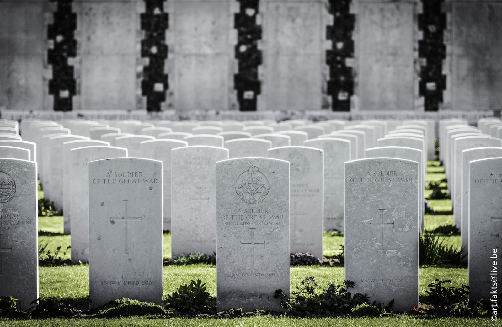 architektura, tráva, válka, Nikon, hrob, hřbitov, pamětní, D750, hřbitov, flickrunitedaward, guerre, mondiale, Tyne, náhrobní kámen, premiéra, Zonnebeke, Cimetiere, artifakts, vzpomínková slavnost, dětská postýlka, Tombes