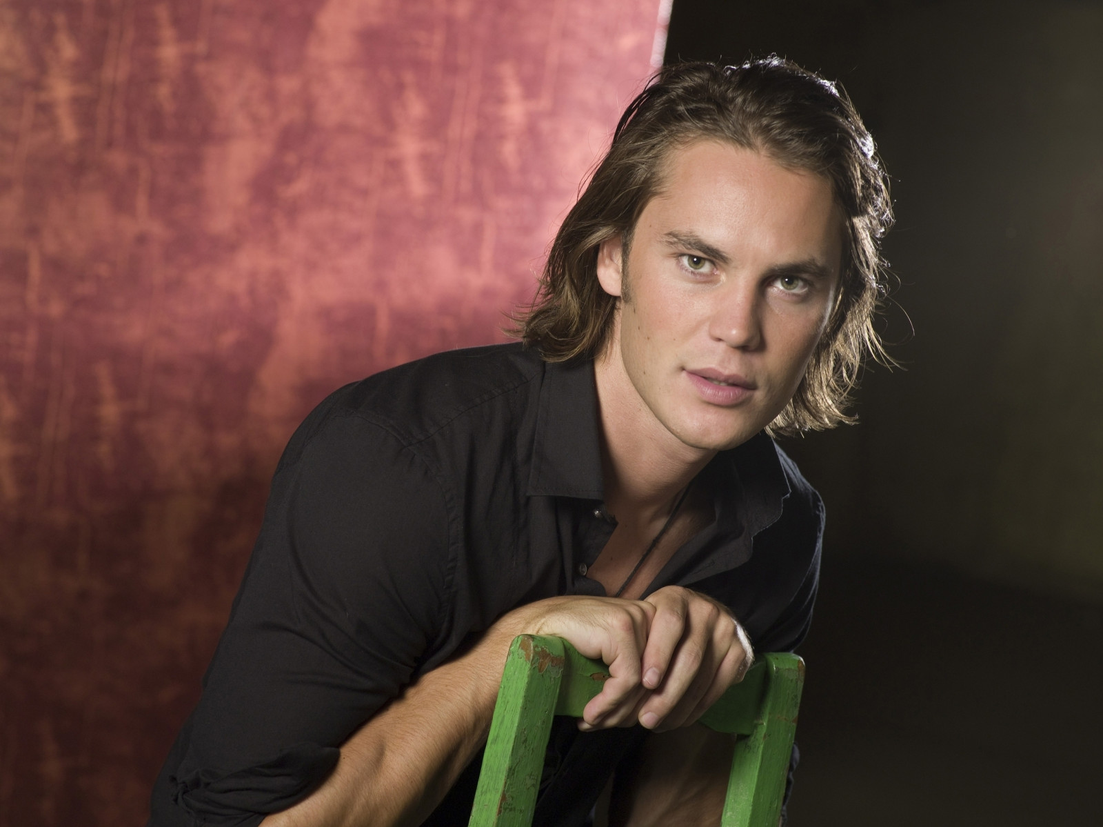 Fondos de pantalla Taylor kitsch, actor, De pelo largo, morena