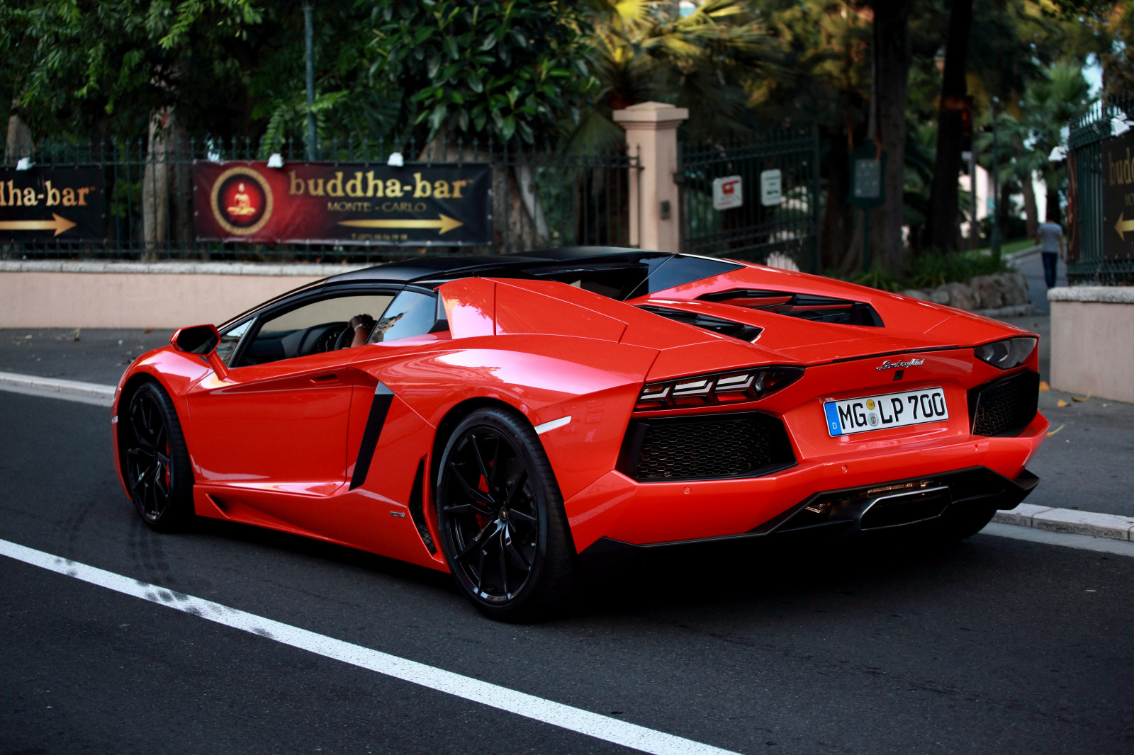 auto, vozidlo, Supercars, Lamborghini, Lamborghini Aventador, Kánon, bar, sportovní auto, Roadster, Buddha, Monaco, výkon auta, exotický, 4, 5 d, MKII, kolo, carlo, monte, okraj, superauto, eos, worldcars, automotive, exotické, Aventador, lp700, pozemní vozidla, automobilového designu, závodní auto, luxusní vůz, motorové vozidlo, osobní luxusní automobil, městské auto, sportovní užitkové vozidlo, automotive wheel system