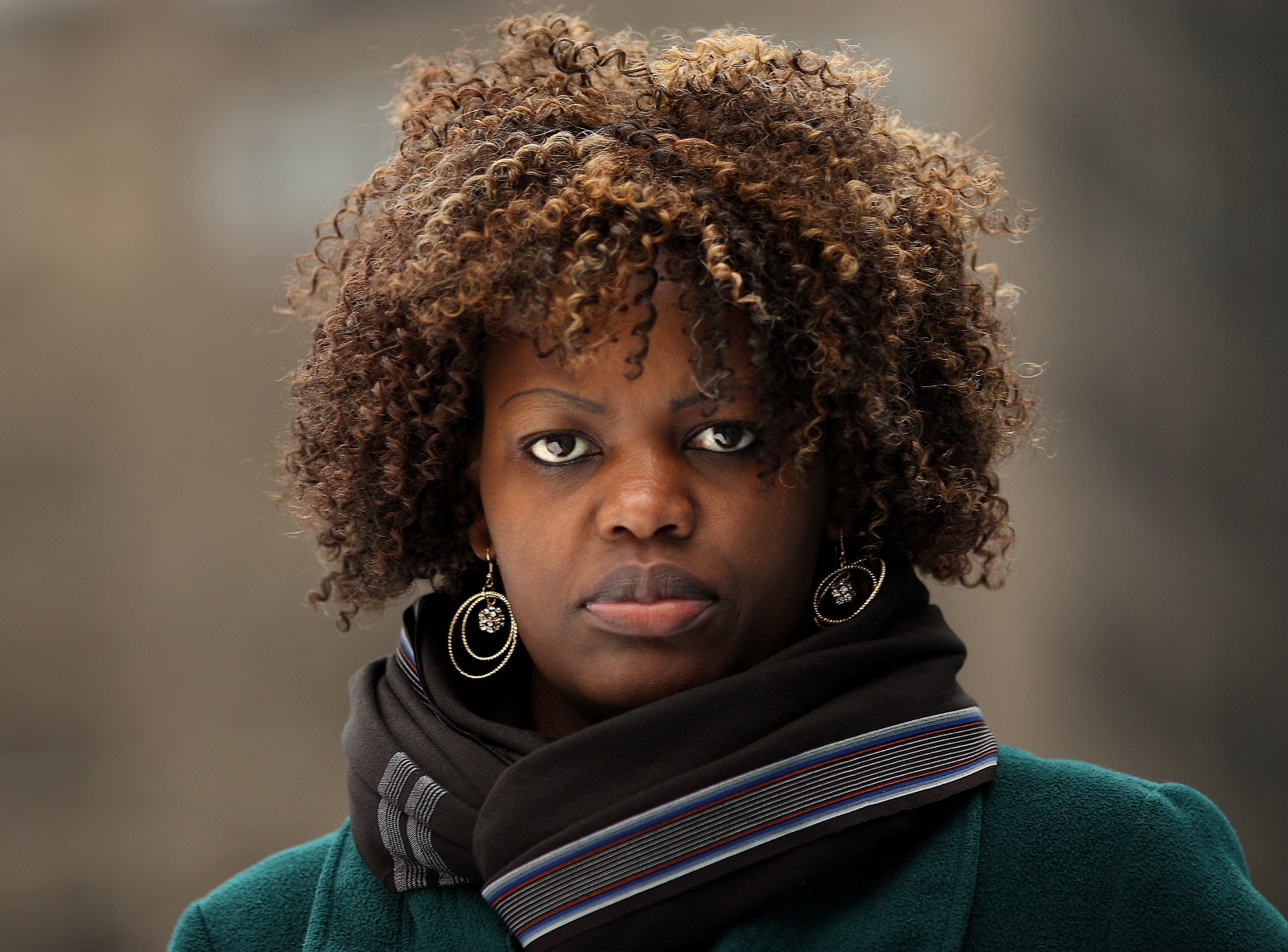 tvář, portrét, park, zima, černé vlasy, led, šátek, Manhattan, Afro, dívka, oko, newyork, člověk, bryantpark, náušnice, portrétní fotografie, kudrlinky, canonef135mmf2lusm, bayens, pjbayens, čelo, metání, bruslení, kluziště, krasobruslař, Citipond, Greencoat