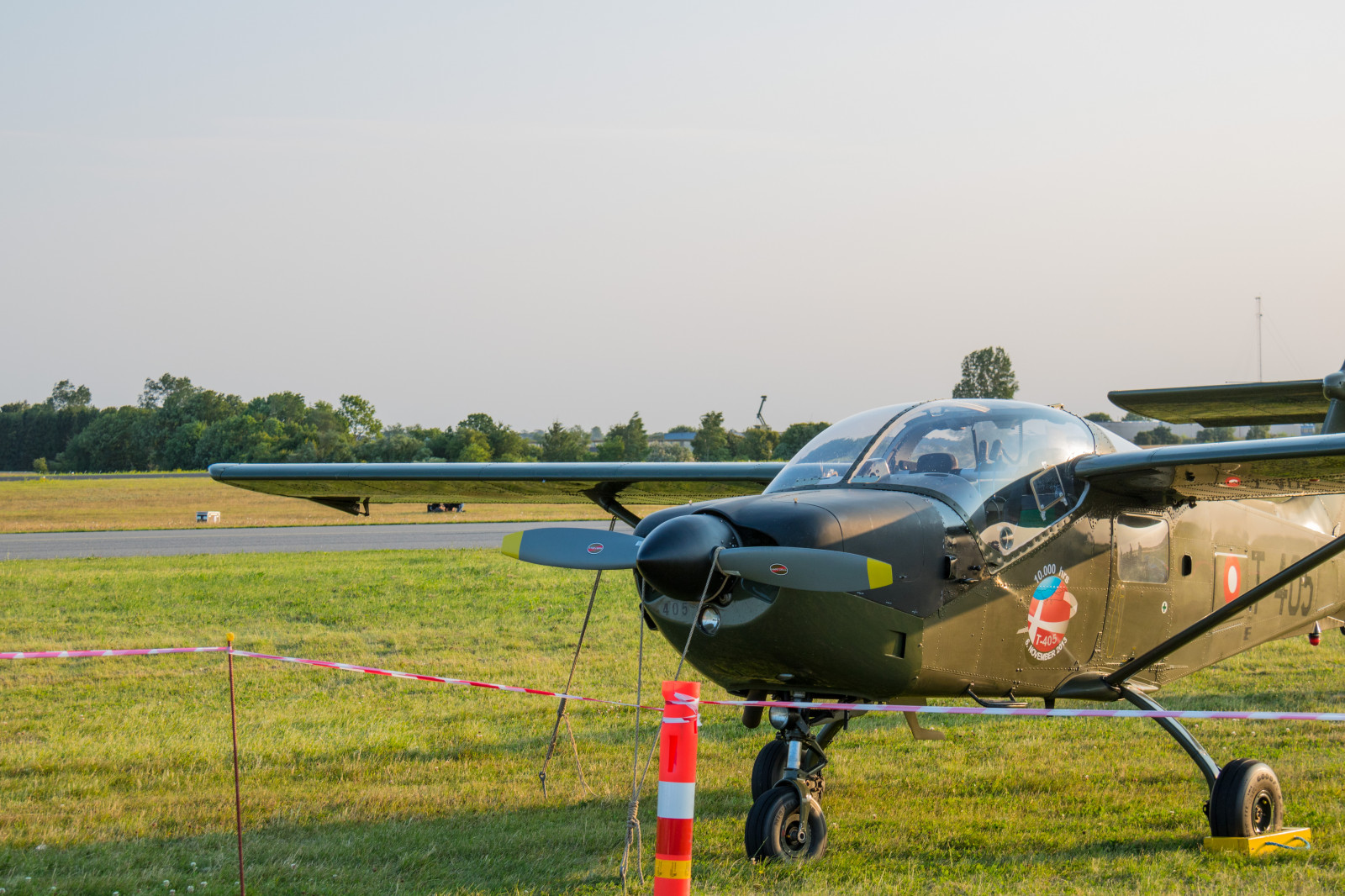 vozidlo, letoun, letadlo, plán, Dánsko, letectvo, Soumrak, Roskilde, Let, Vzlétnout, skymning, Danmark, flygplan, letadlo, Airshow, letectví, exif modelu canoneos760d, geocountry, Kamera aby kánon, geocity, Model fotoaparátu canoneos760d, geostate, geolocation, EXIF čočka efs18200mmf3556is, exif aby kánon, EXIF isospeed 100, EXIF otvor 71, exif focallength 40mm, flyg, roskildeairshow, roskildeflygplats, flyguppvisning, helikoptéra, Atmosféra Země, Airshow, letecký motor, vojenský vrtulník, lehká letadla