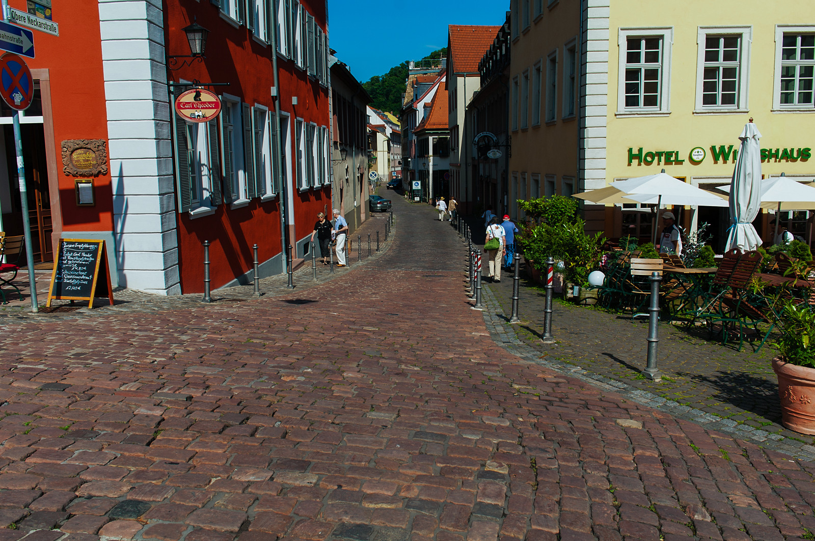 město, ulice, silnice, vesnice, město, náměstí, chodník, infrastruktura, pěší, centrum, příběhy, alej, předměstí, chodník, pruh, urban area, lidské osídlení, sousedství, obytný prostor, povrch vozovky, veřejný prostor