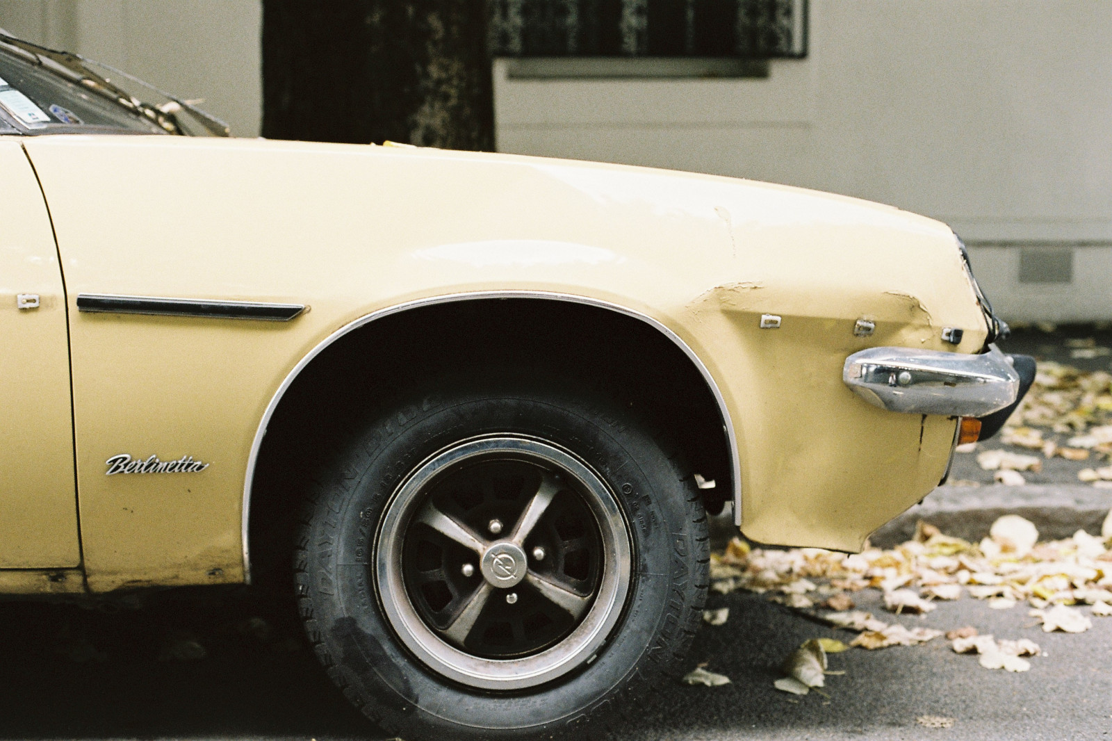 auto, vozidlo, kapuce, Nikon, pneumatika, Blatník, voiture, výkon auta, Opel, Fujifilm, 2014, NIKKOR, 50mm, prozkoumat, prozkoumal, kolo, analogový, fuji, film, okraj, klasický, Distagon, 400, argentique, C41, filmisnotdead, 135, Berlinetta, staré auto, believeinfilm, automobilového designu, automobilový exteriér, nárazník, kompaktní vůz, motorové vozidlo, automotive pneumatiky, závoďák, auto part, v plné velikosti vůz, 400h, capturedonrealfilm, fm3a, 117, 50f18, automotive wheel system