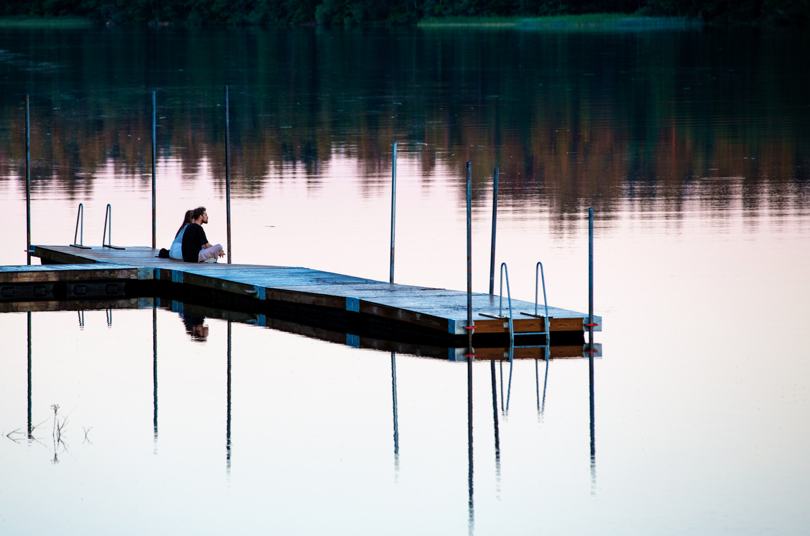 Wallpaper reflection, water, boats and boating equipment and supplies