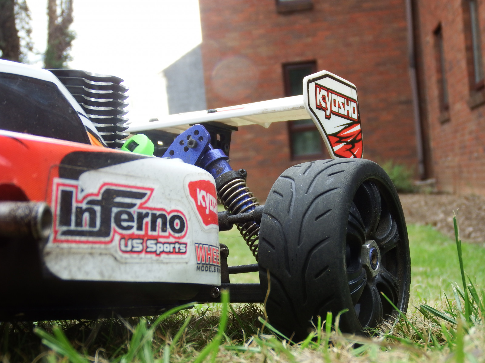 Kyosho, RC, nitro, bryčka