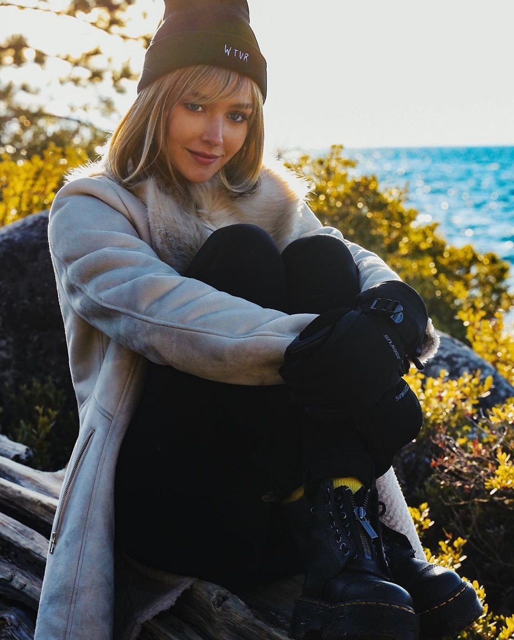 Rachel Cook, celebrità, modello, black cap, Wtvr, donne