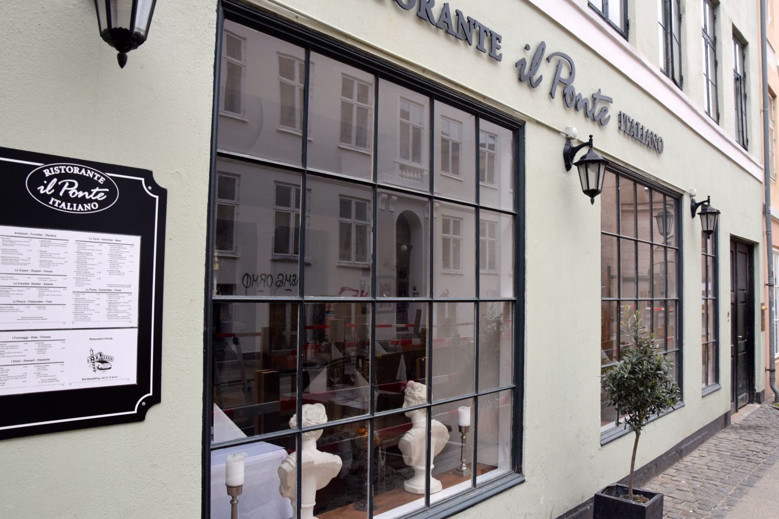 ulice, náměstí, restaurace, Vzhled interiéru, Dánsko, Kodaň, Street View, k benhavn, design, lavendelstr de, fasáda, turistická atrakce, Žaluzie okna