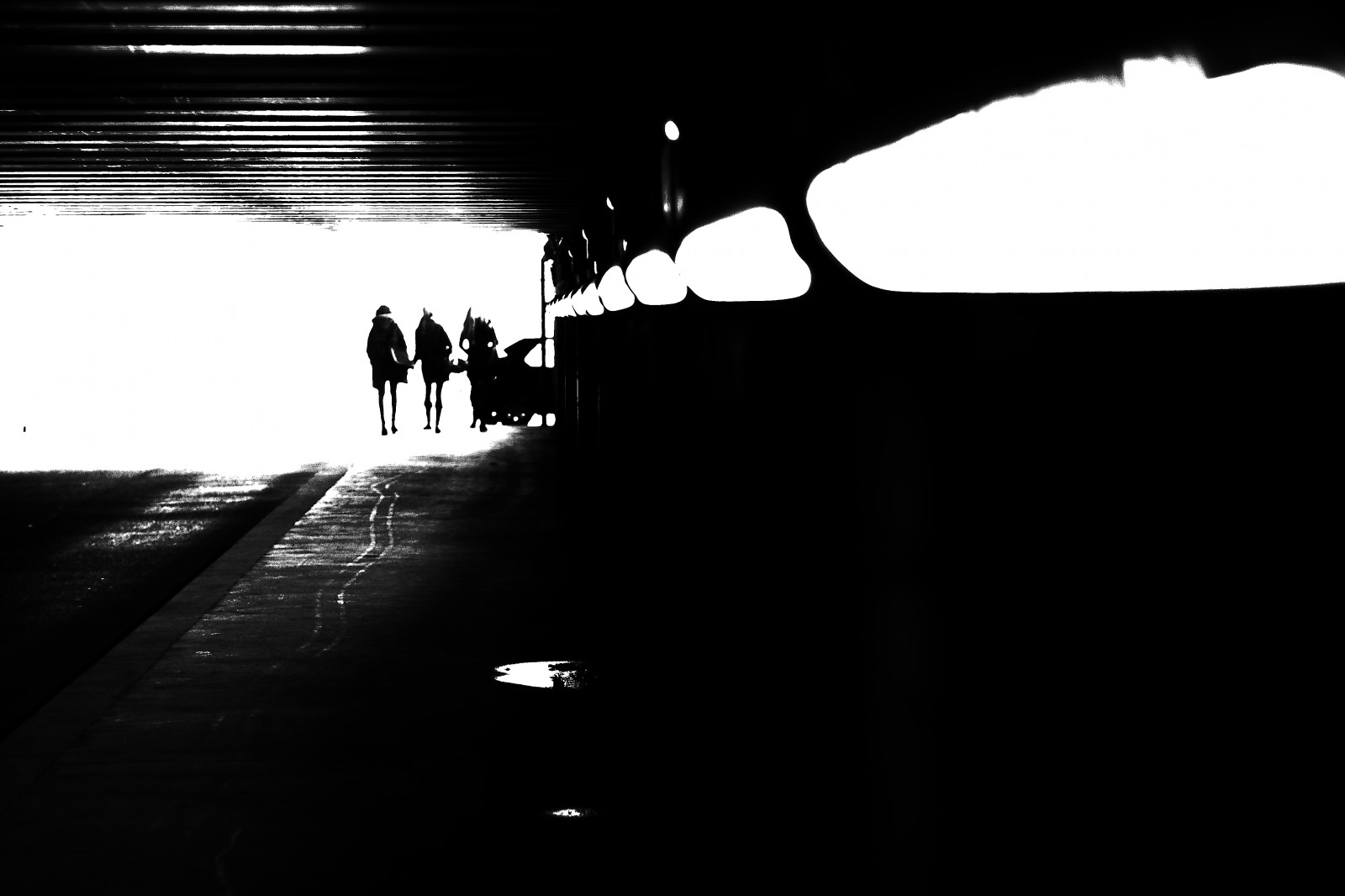 Černá, černobílý, odraz, nebe, stín, fotografování, silueta, tunel, program, světlo, Černý a bílý, Street View, tma, noiretblanc, photoderue, urbanarte, trio, paris13, photopascalcolin, Černý a bílý, monochromatické fotografování