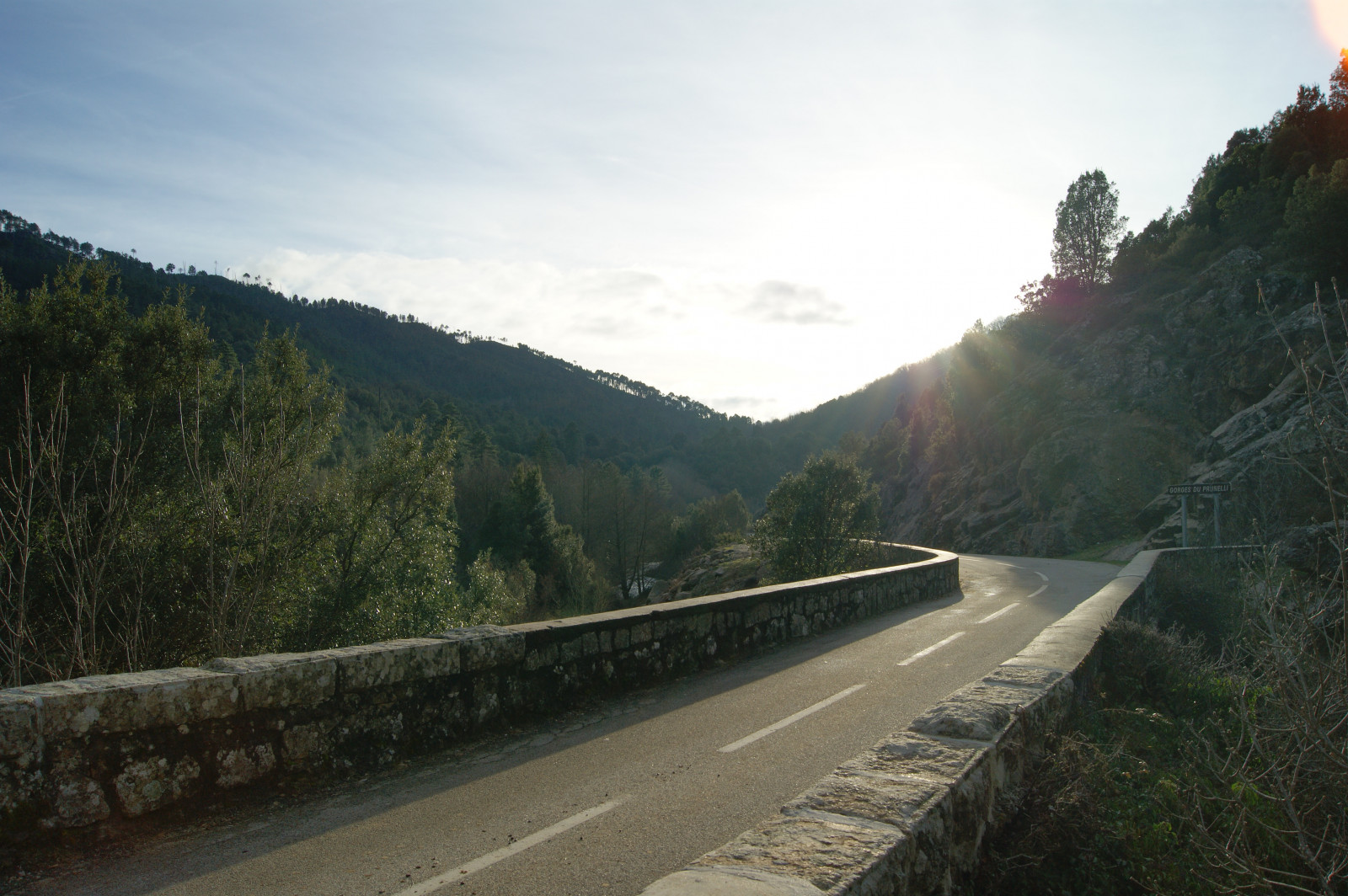 loď, loď, moře, kopec, Příroda, silnice, ráno, Sony, údolí, horský průsmyk, Dálnice, Alpy, trasa, Korsika, Reflex, trajekt, Jason, Ajaccio, infrastruktura, neige, jablko, hora, mořský, Soleil, corse, mer, A290, montagne, coucher, mega, navire, vyjádřit, trajekty, SNCM, mléko, pro t, cr puscule, Essai, miniaturní, f1, Bonaparte, voile, nationale, Napol na, mari e, muflon, Tolla, nádrž, atmosférický jev, horských reliéf, pohoří, road trip