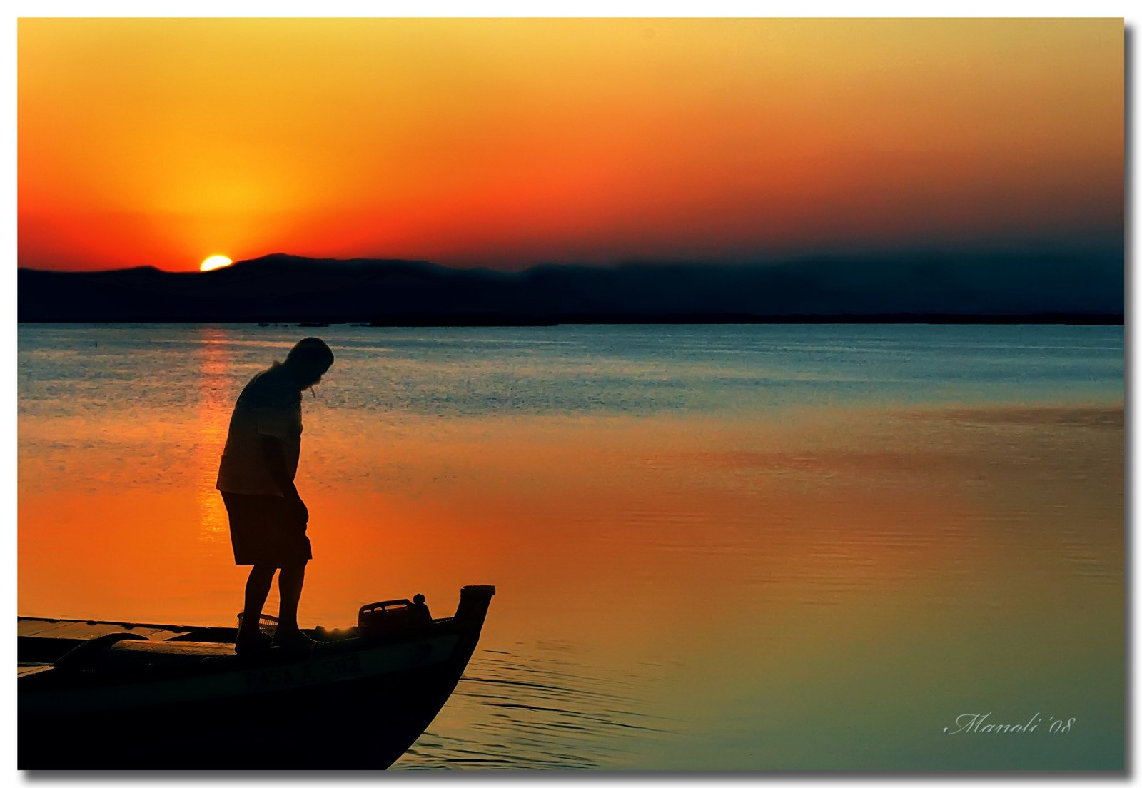 západ slunce, moře, voda, pobřeží, odraz, nebe, silueta, pláž, svítání, uklidnit, Cestovní ruch, večer, ráno, slunce, Španělsko, horizont, Nikon, Evropa, soumrak, slunce, dovolená, barca, Europa, Valencia, cestovat, svítání, oceán, siluety, vlna, paisaje, přímořská krajina, atardecer, contraluz, Turismo, viajar, platinumheartaward, platinumpeaceaward, espana, siluetas, comunidadvalenciana, odlesk, D60, elpalmar, Albufera, specialtouch, Manoli2008, Barquero, Lalbufera, Pueblosdevalencia, stock photography