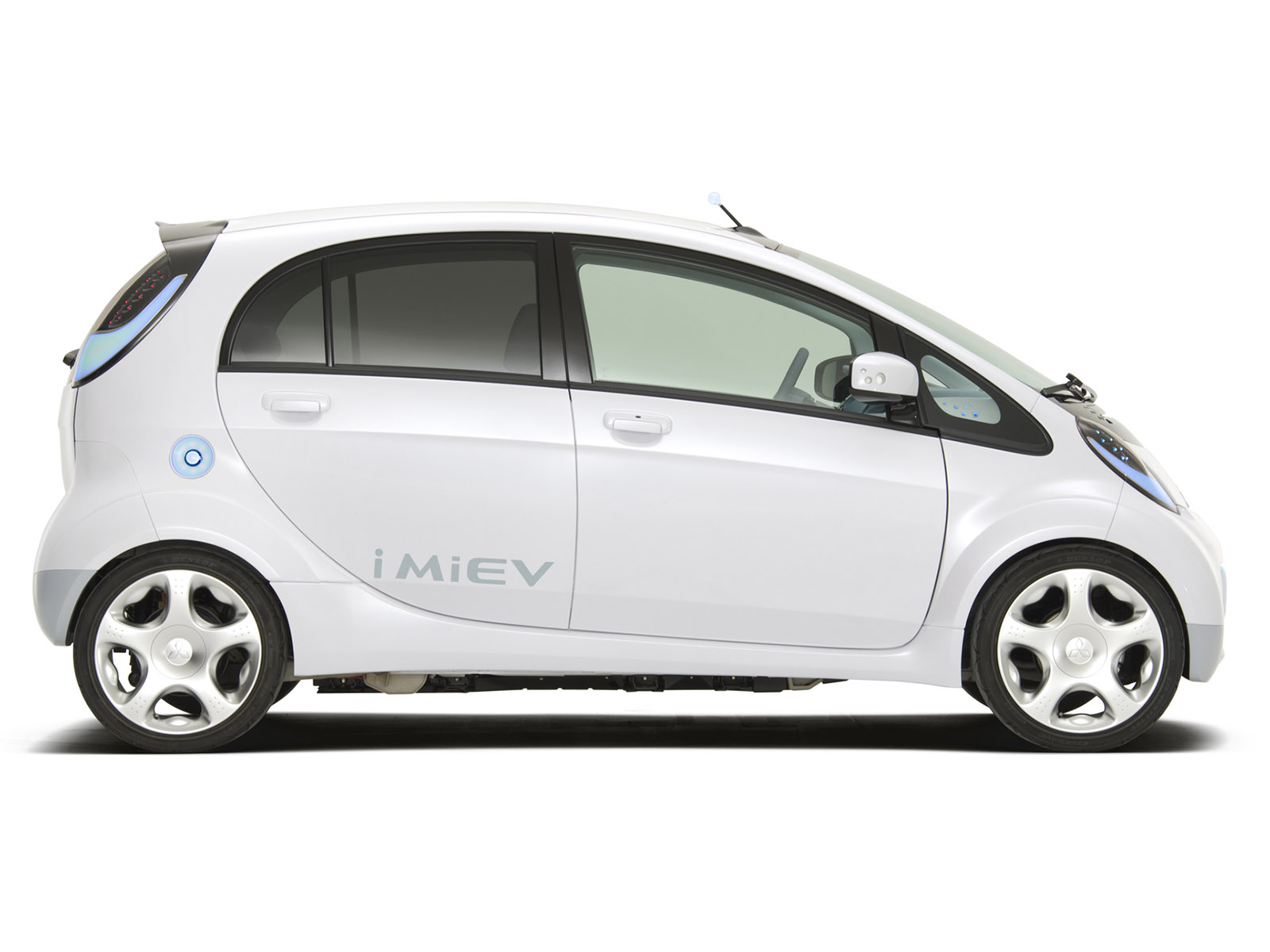 auto, vozidlo, mitsubishi, 2013, limuzína, elektrické auto, netcarshow, netcar, obrázky vozidel, photo auto, kolo, i MiEV, pozemní vozidla, automobilového designu, automobilový exteriér, automobil make, model auta, nárazník, kompaktní vůz, městské auto, subcompact auto, hatchback, supermini, elektromobil, mitsubishi i MiEV, mitsubishi i