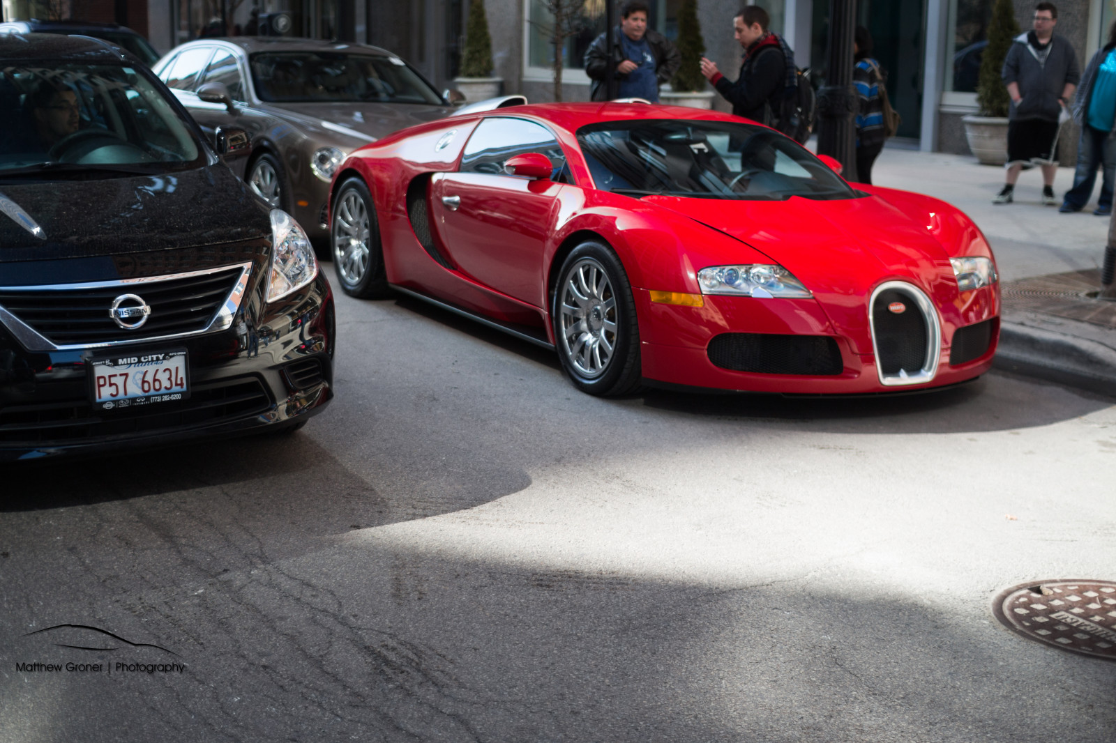 Bentley Bugatti Of Chicago Wallpaper : street, Chicago, gold, coast, downtown, rush, Bugatti