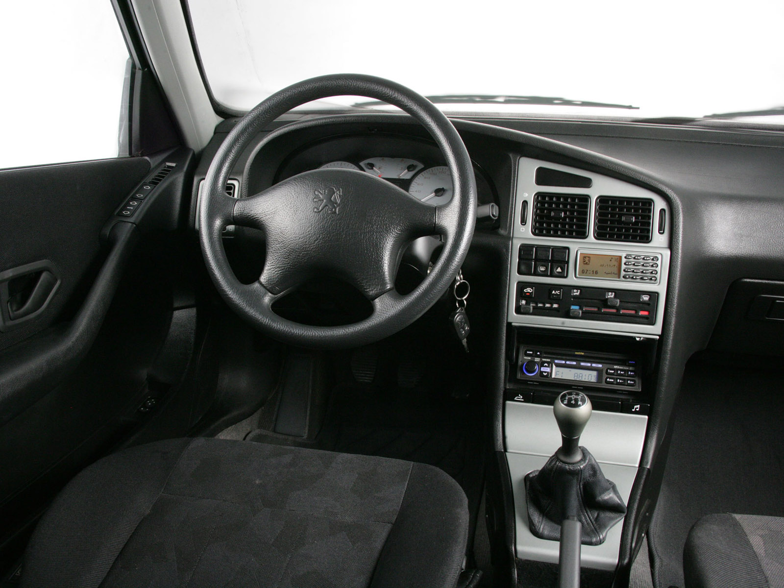 voiture, véhicule, 2010, Sedan, Netcarshow, Netcar, Images de voiture, Photo de voiture, Iran Khodro, Pars, Véhicule terrestre, Fabrication automobile, Voiture de famille, voiture compacte, Véhicule de sport, Voiture de taille moyenne