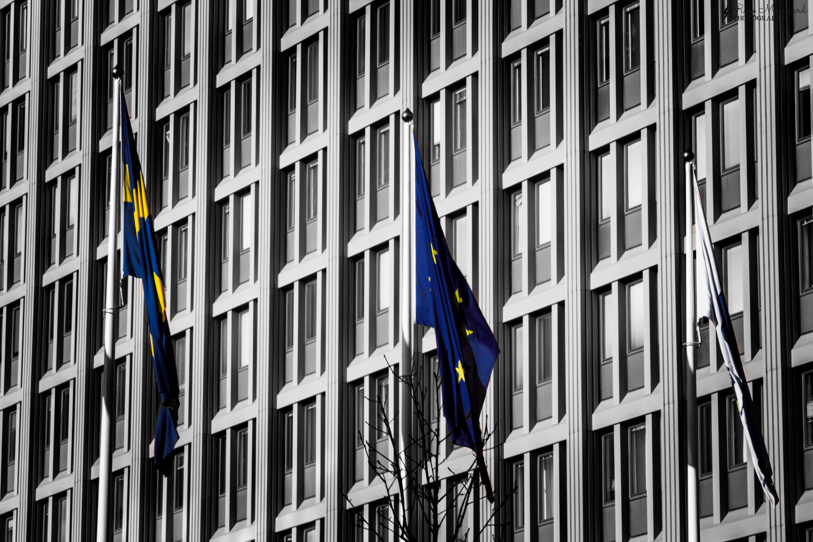 monokrom, by, arkitektur, væg, symmetri, skyskraber, blå, Sverige, Europa, Finland, metropol, sort og hvid, bw, SE, buidling, form, linje, facade, eu, canoneos550d, fi, sort og hvid, monokrom fotografering, geometri, Sollentuna