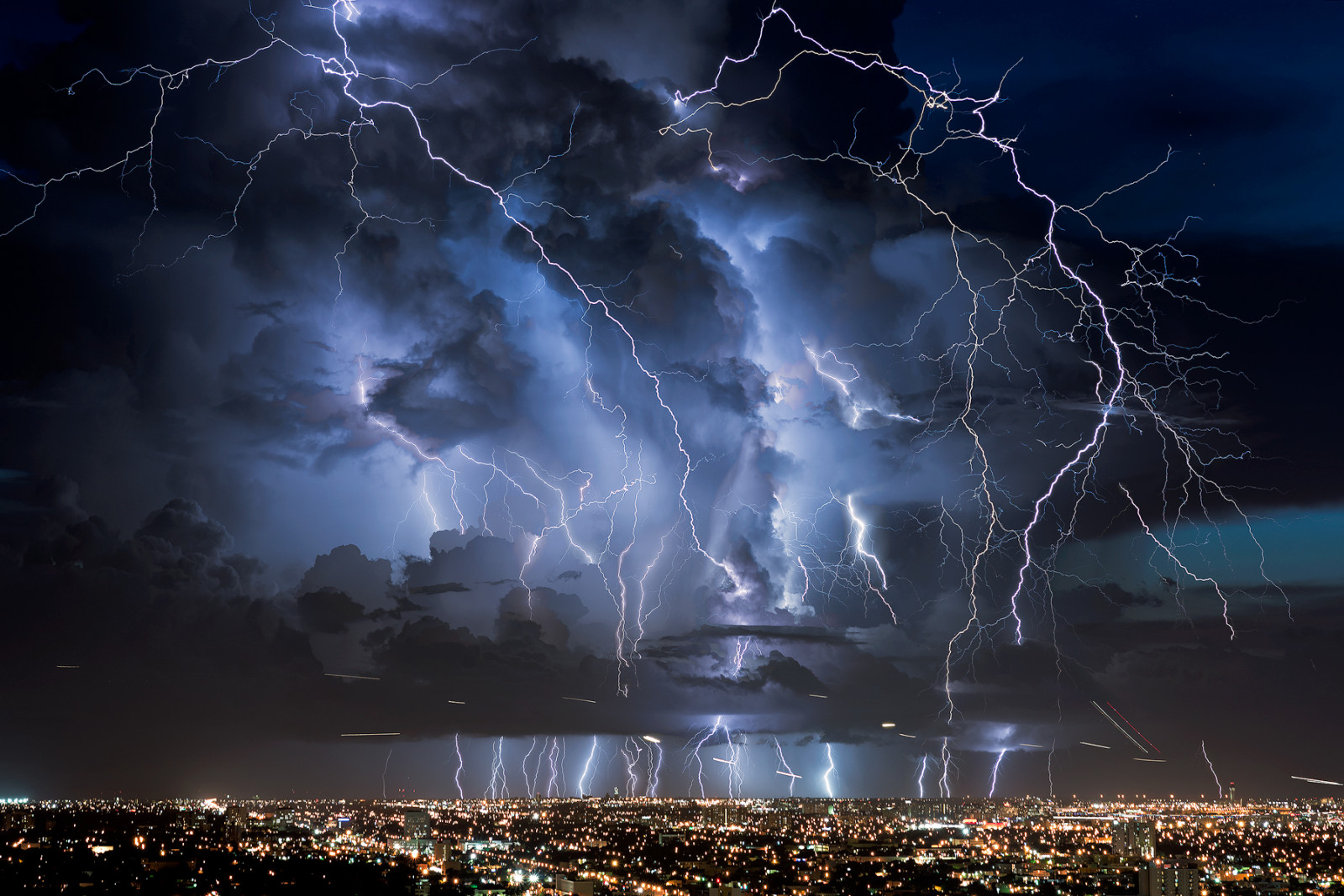 landscape, lights, city, night, water, nature, urban, sky, lightning, storm, blue, evening, atmosphere, Nikon, thunder, Miami, electricity, Composite, 85mm, cloud, massive, nikkor, f18, thunderstorm, scape, darkness, condo, d600, 18g, computer wallpaper, atmosphere of earth, cumulus, phenomenon